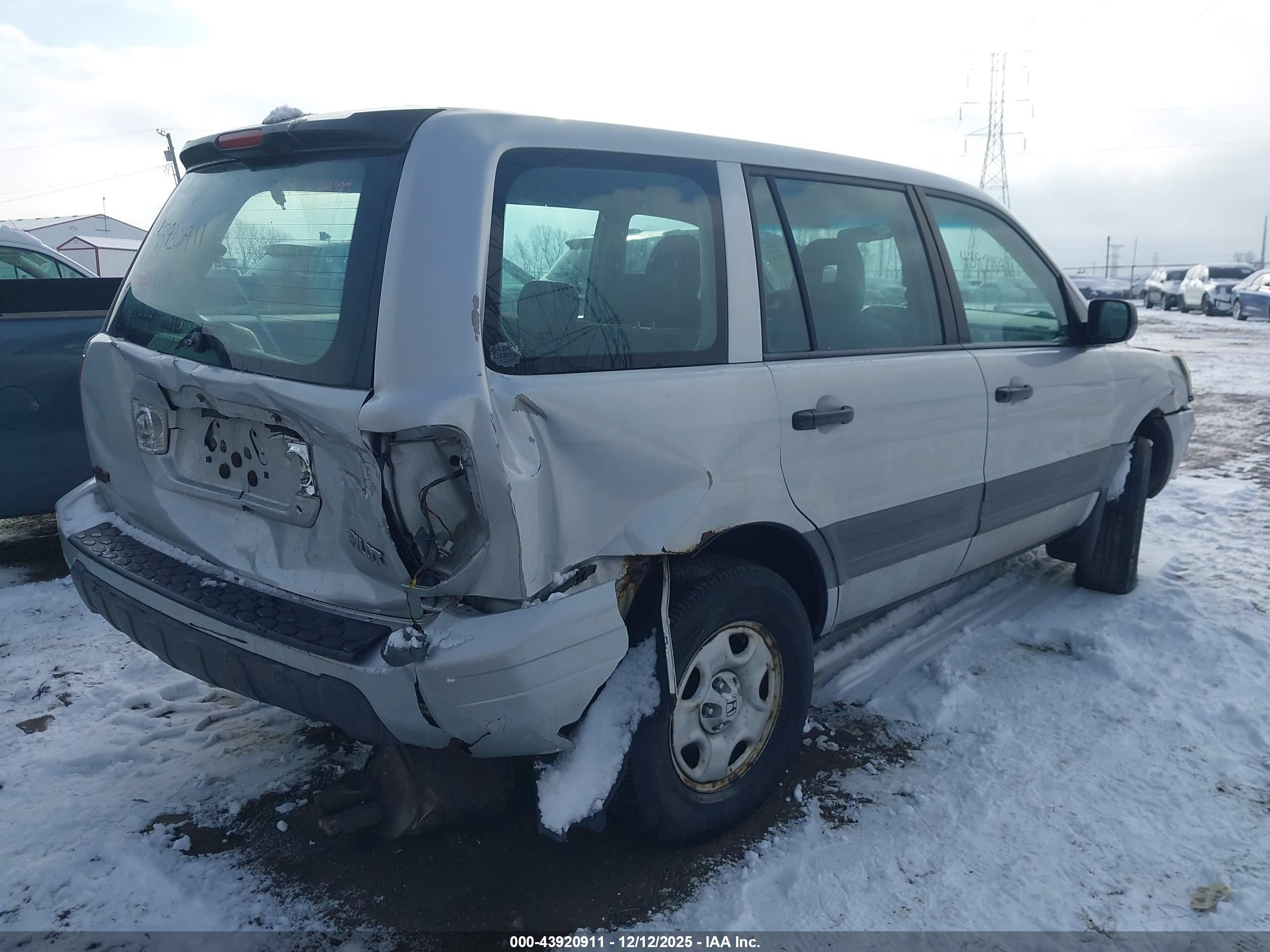 HONDA PILOT image 4