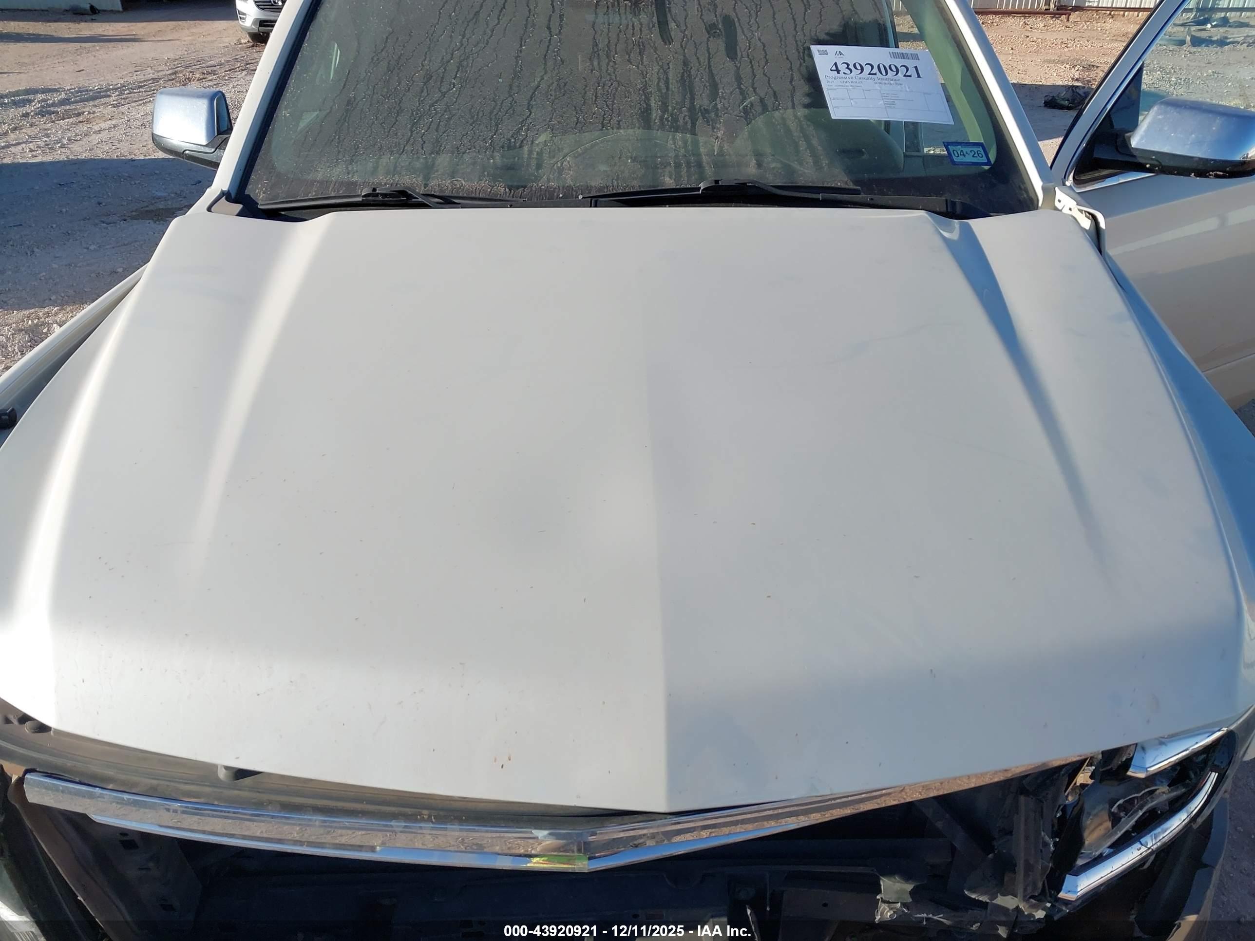 CHEVROLET SUBURBAN image 10
