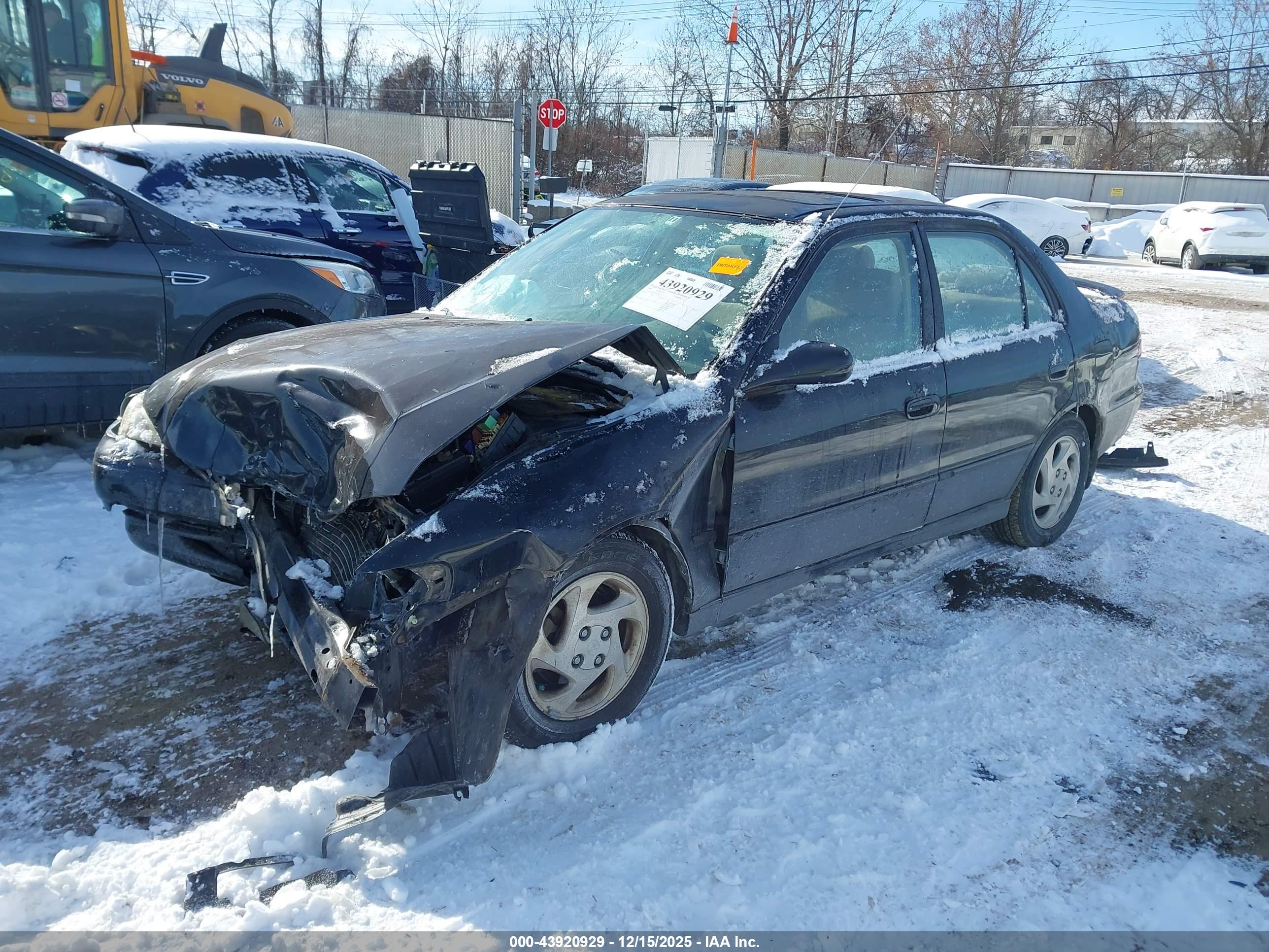 TOYOTA COROLLA image 2