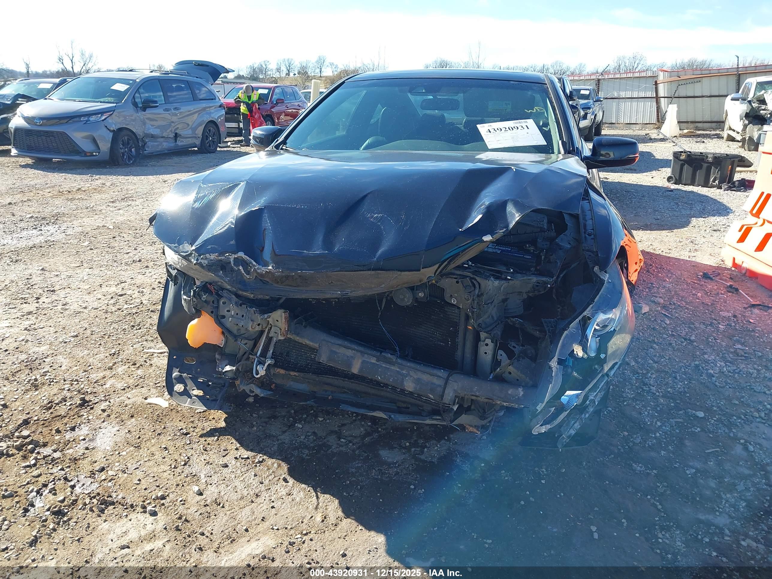 HONDA ACCORD image 6