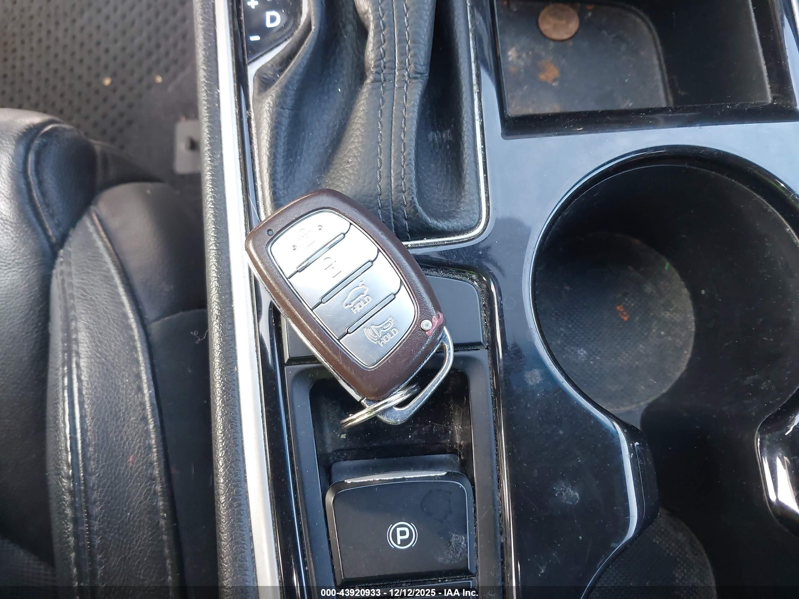 HYUNDAI SONATA image 11