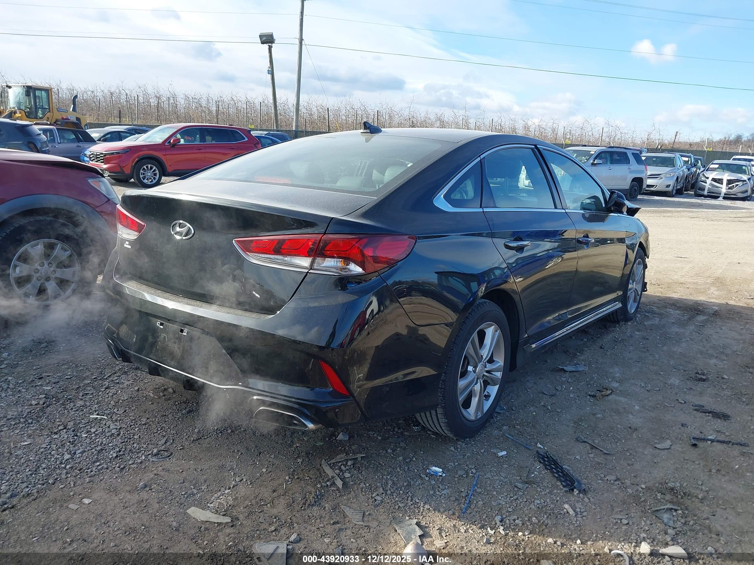 HYUNDAI SONATA image 4