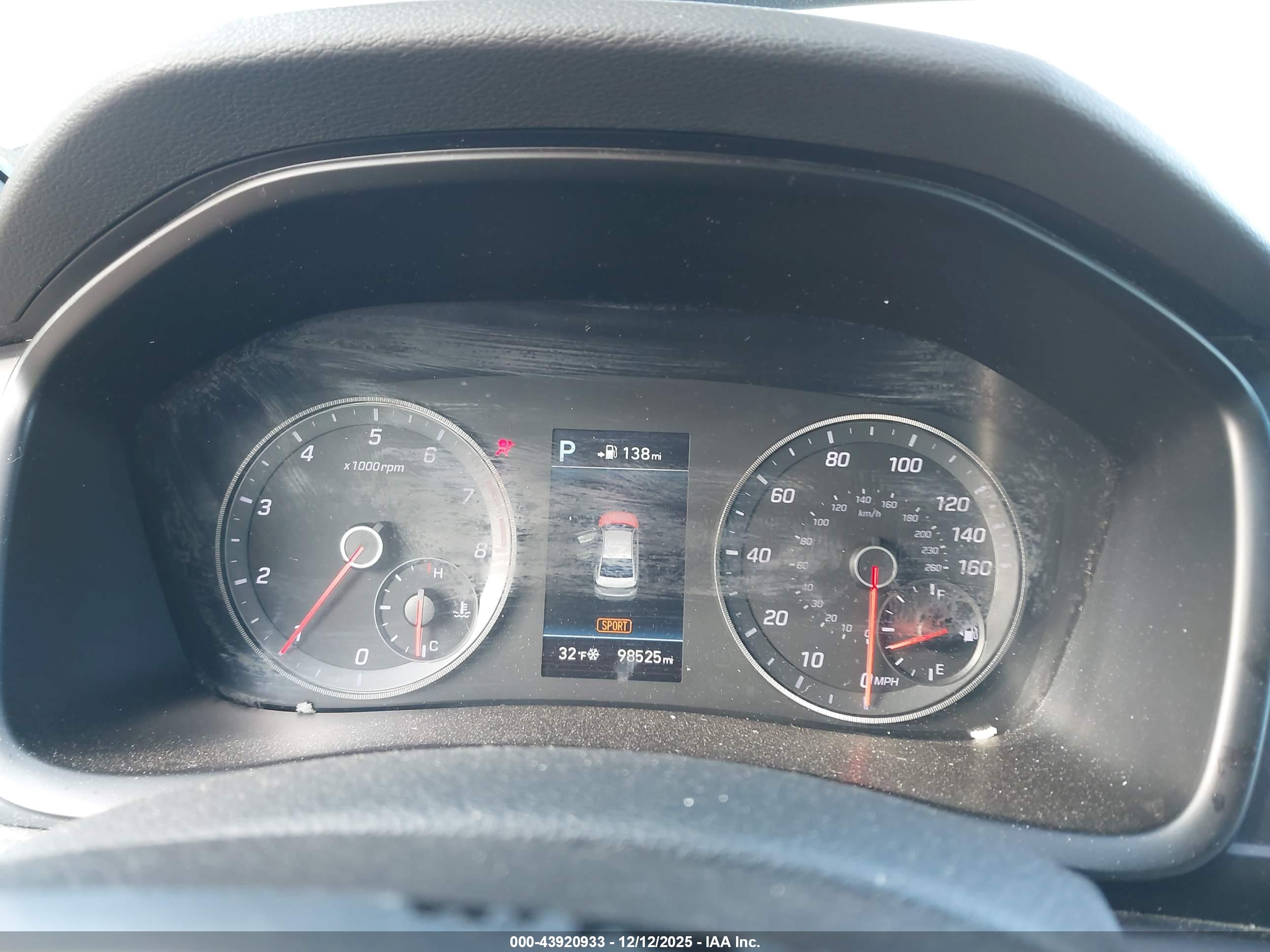 HYUNDAI SONATA image 7
