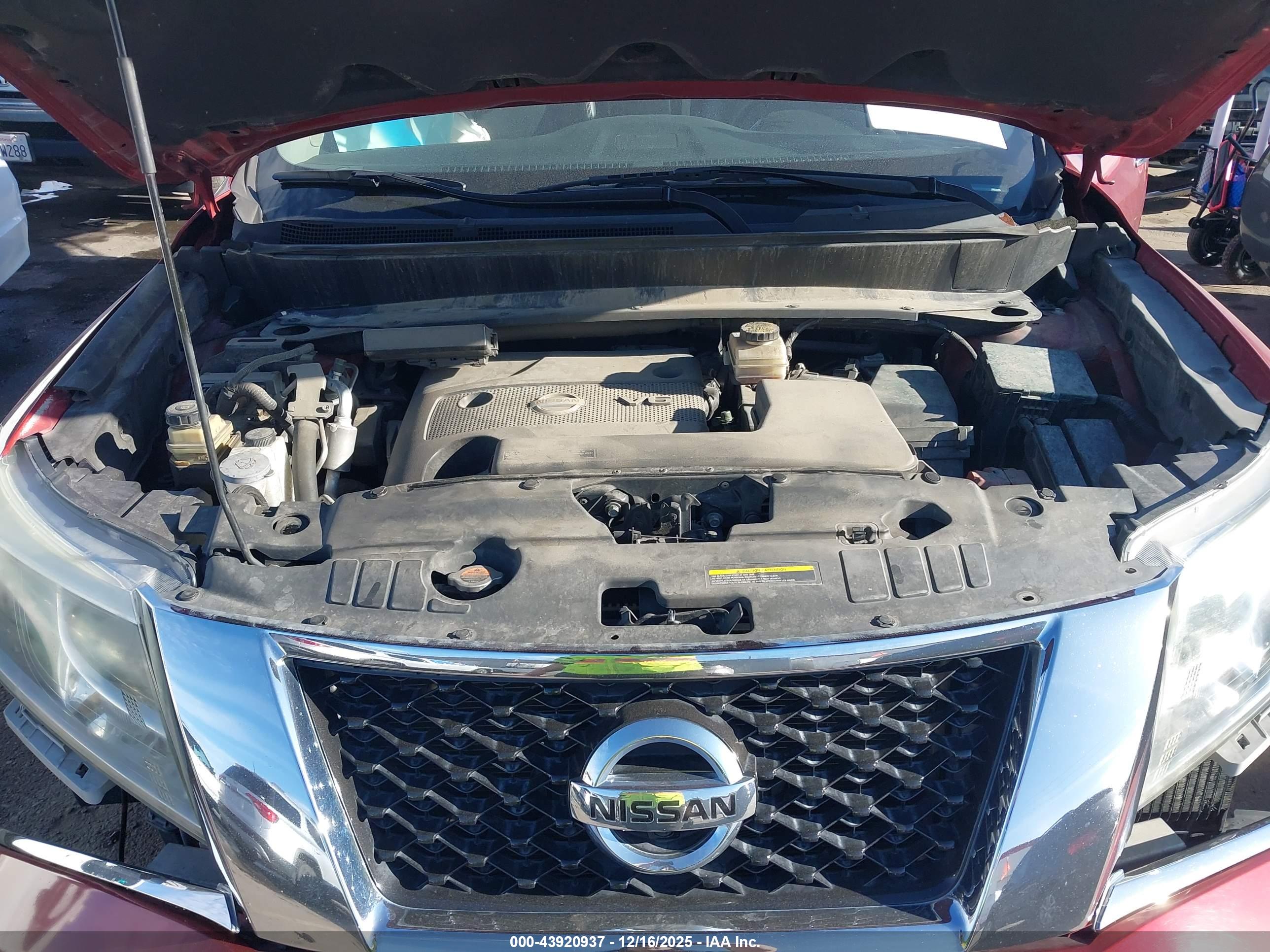 NISSAN PATHFINDER image 10