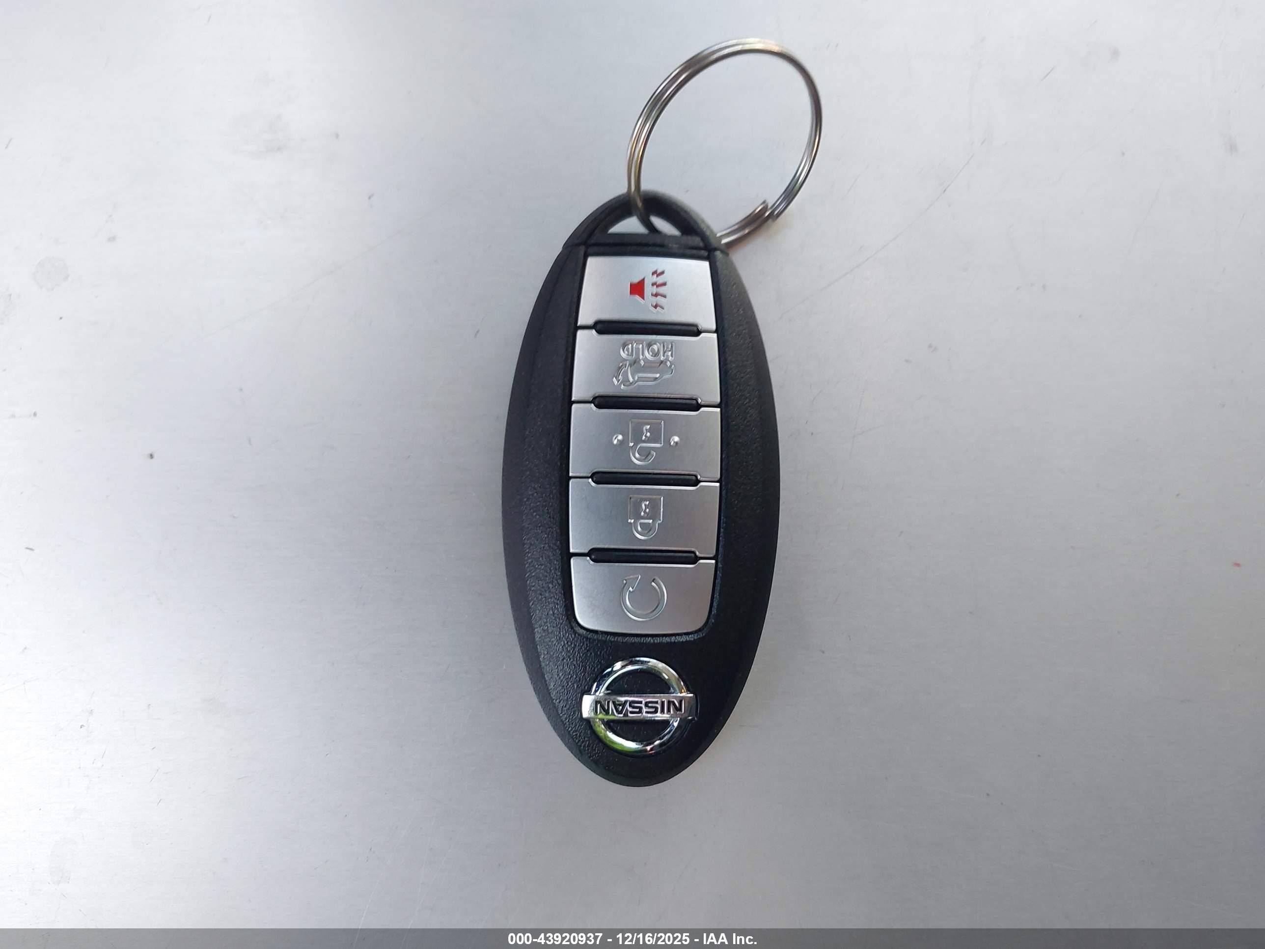 NISSAN PATHFINDER image 11