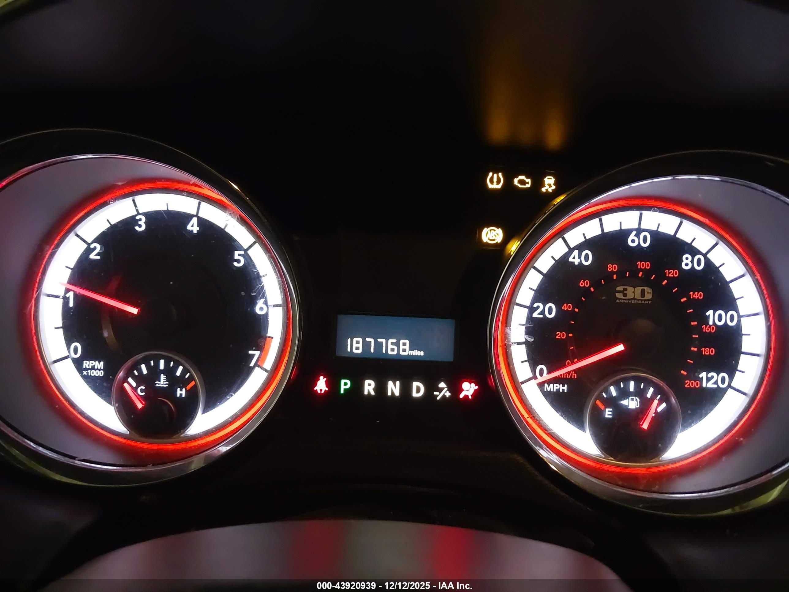 DODGE GRAND image 7