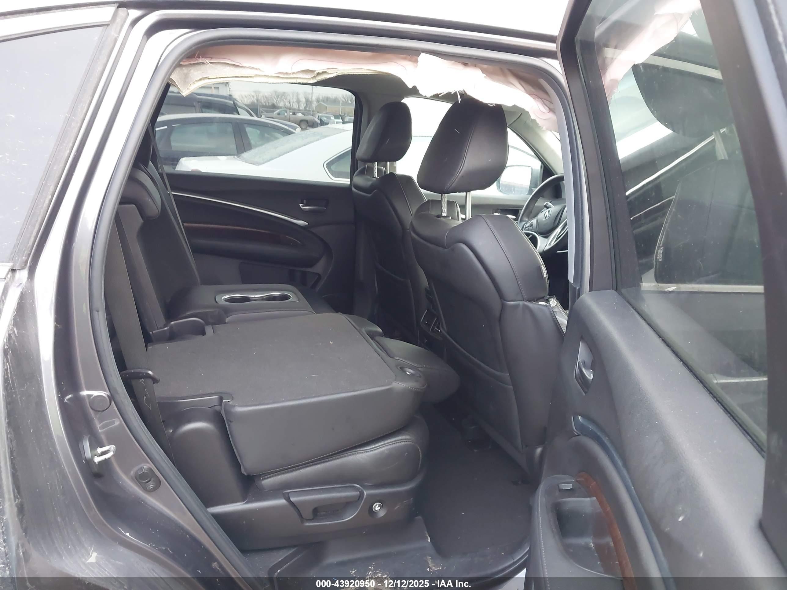ACURA MDX image 8