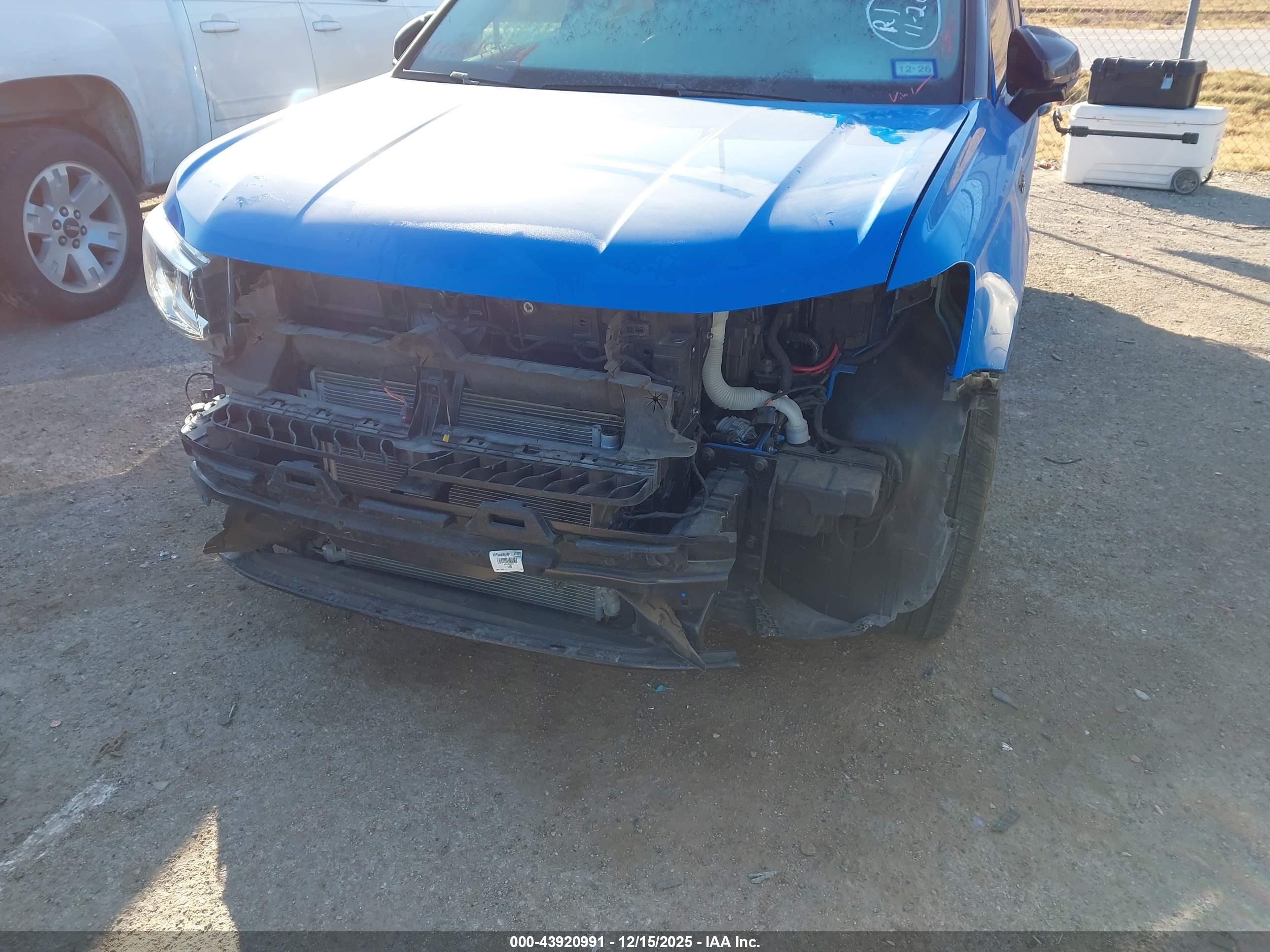 VOLKSWAGEN TAOS image 6