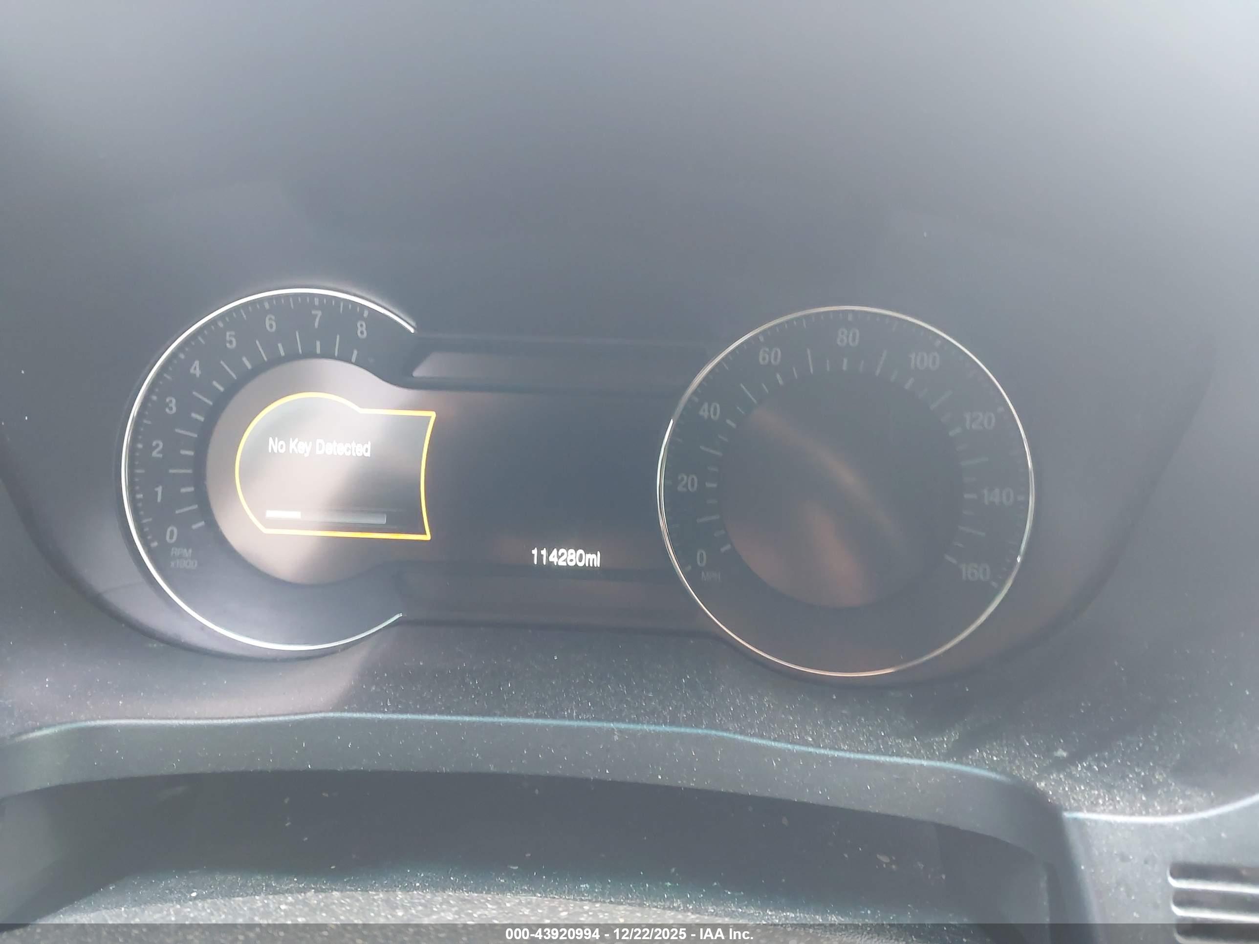 FORD EXPLORER image 7
