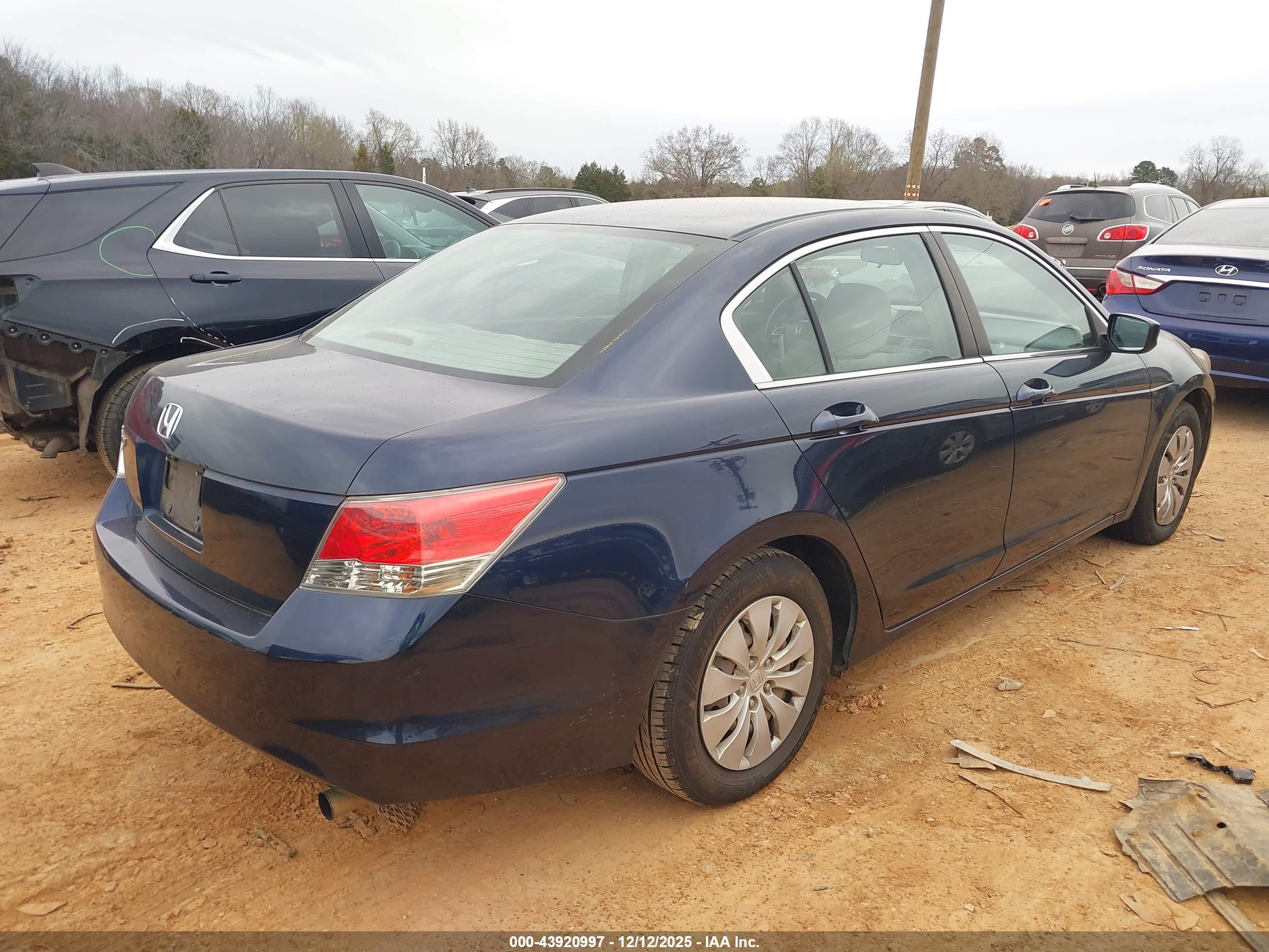 HONDA ACCORD image 4