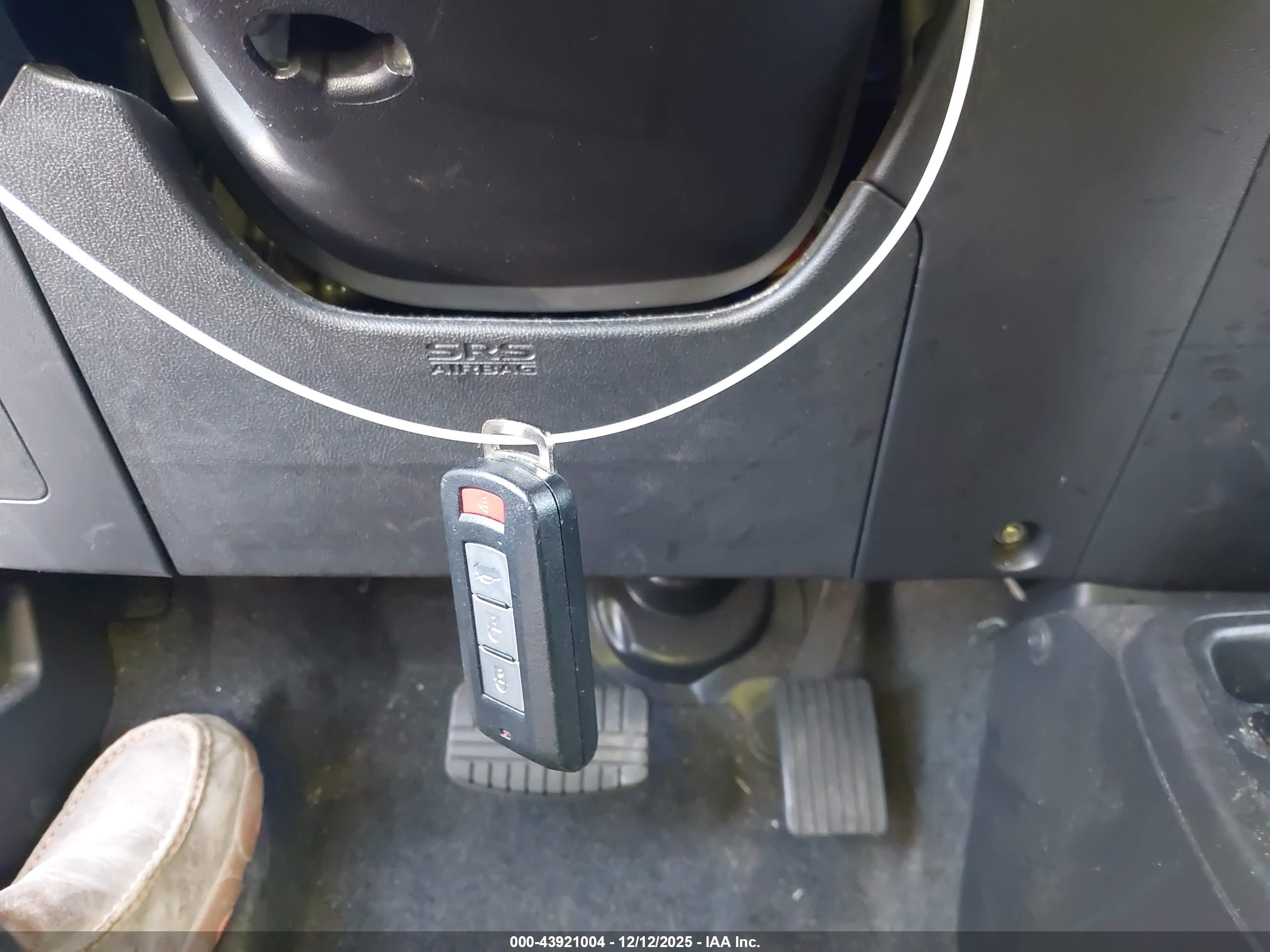 MITSUBISHI MIRAGE image 11