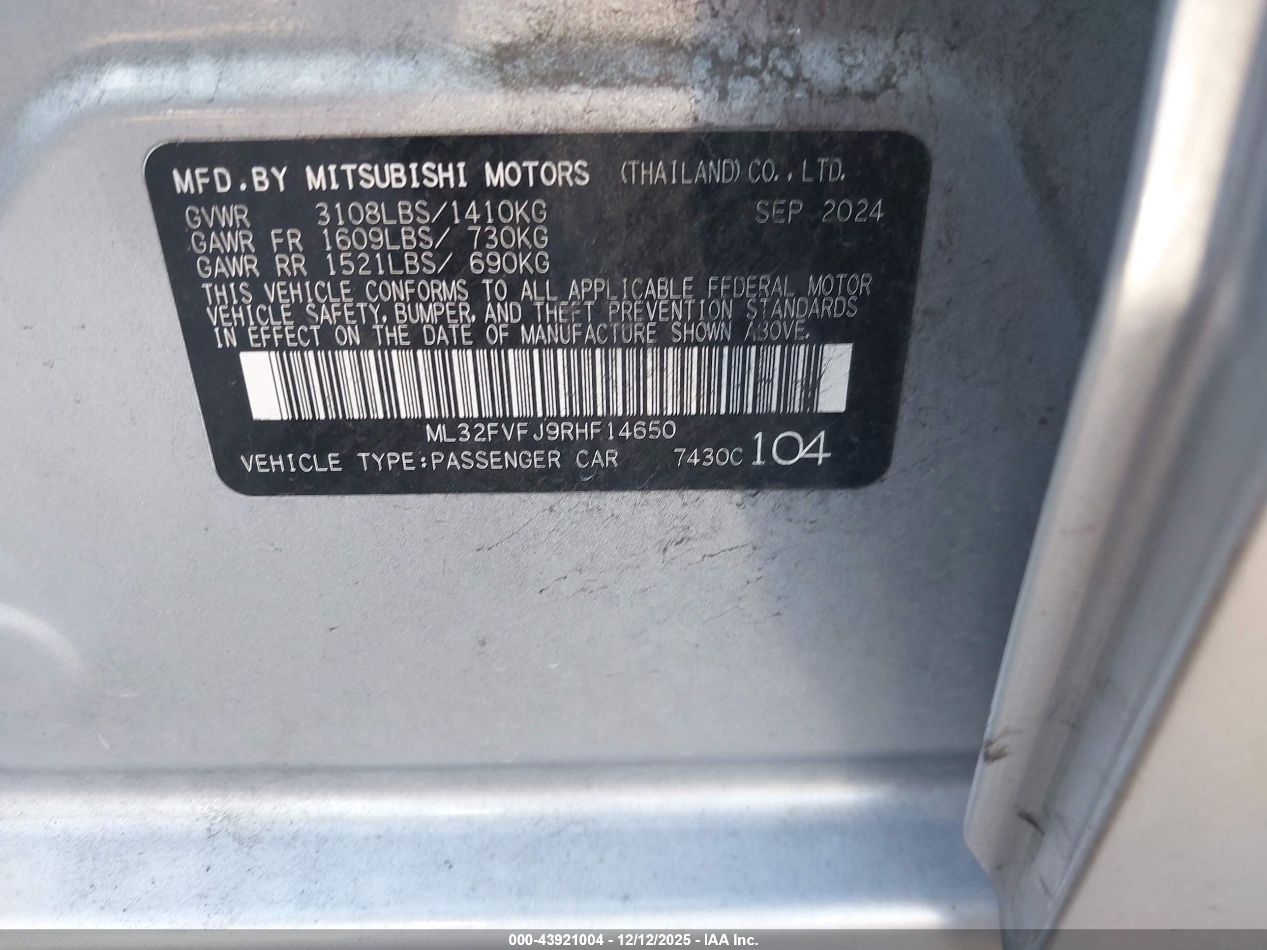 MITSUBISHI MIRAGE image 9
