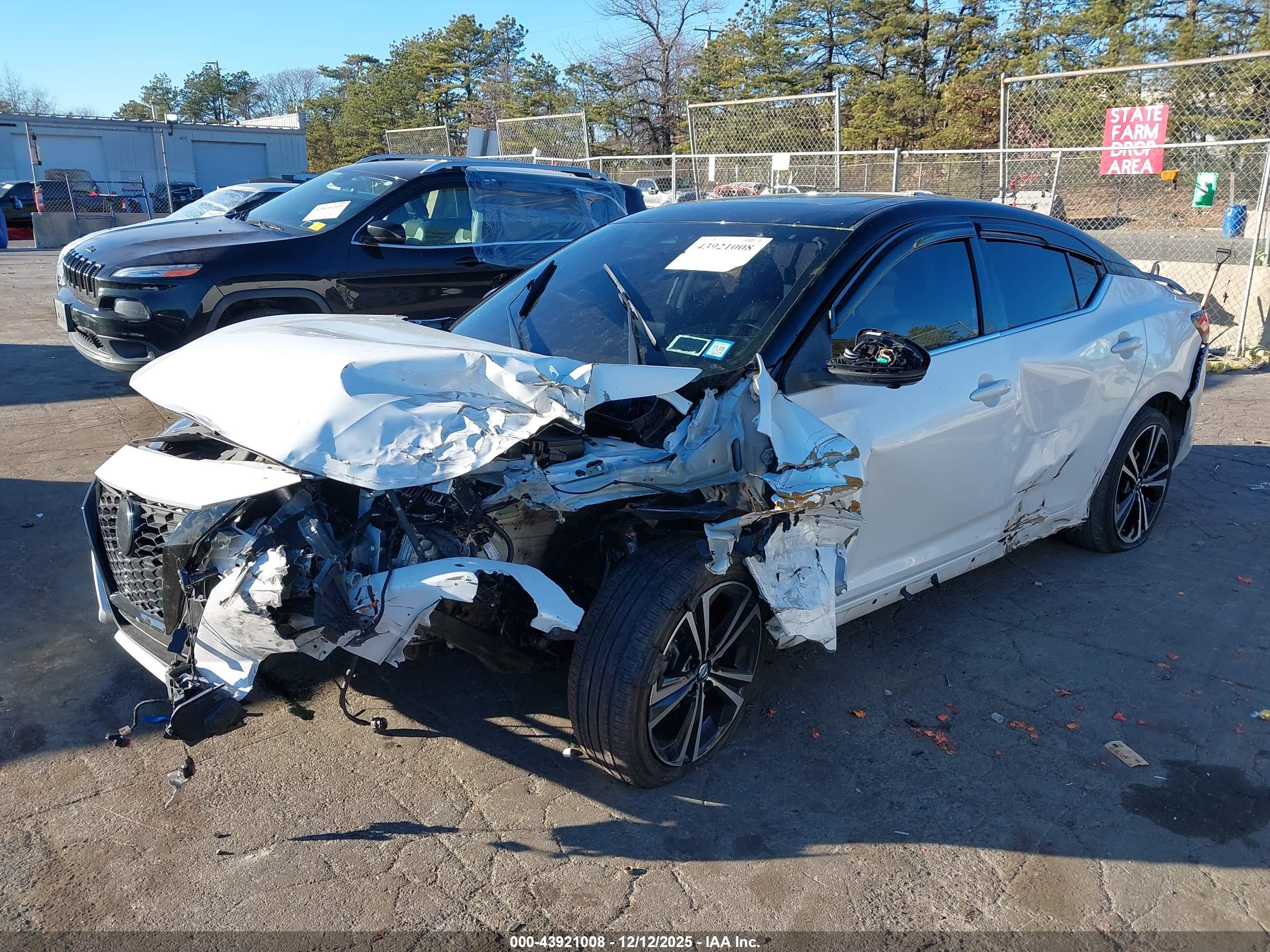 NISSAN SENTRA image 6