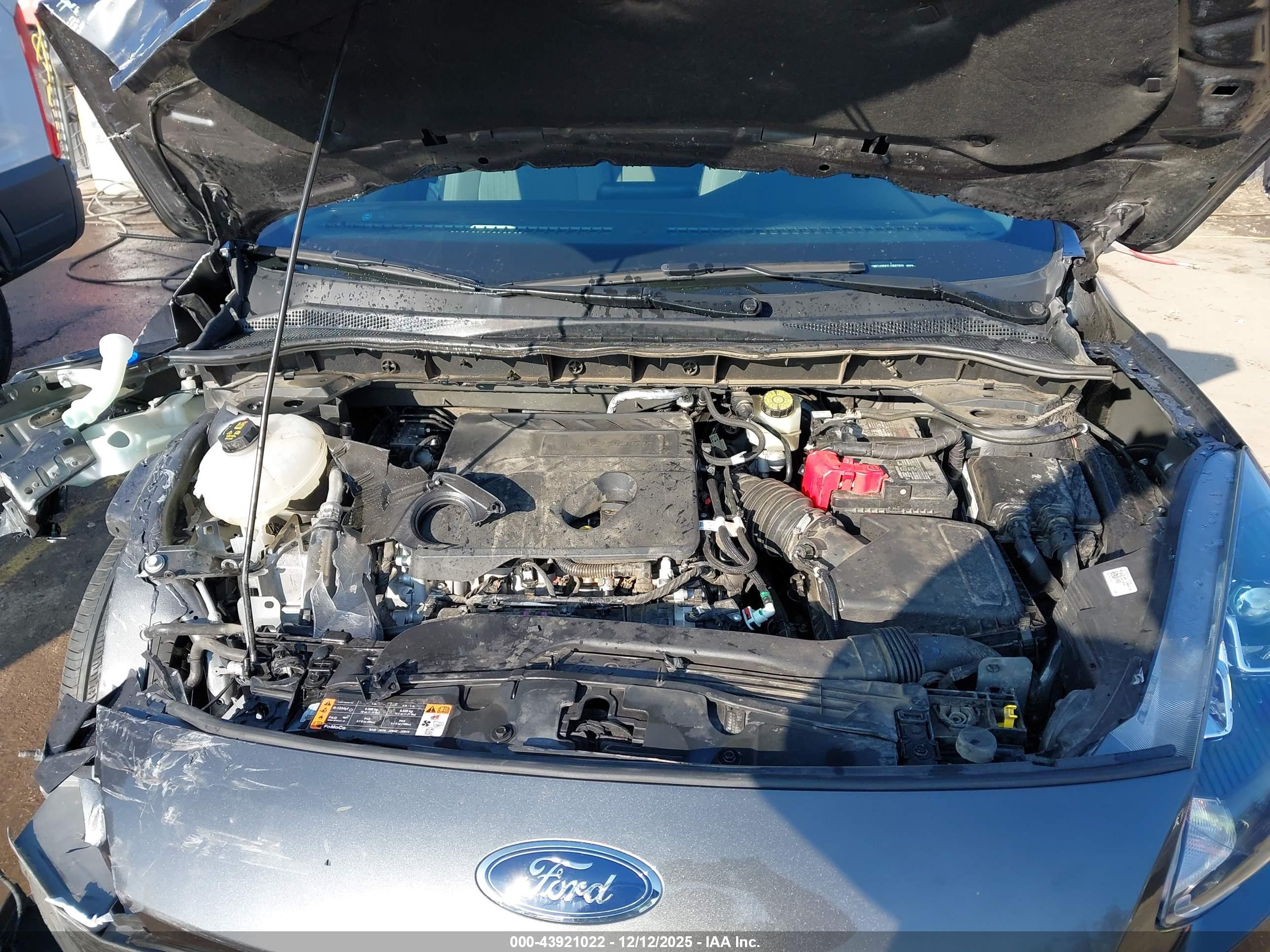 FORD ESCAPE image 10