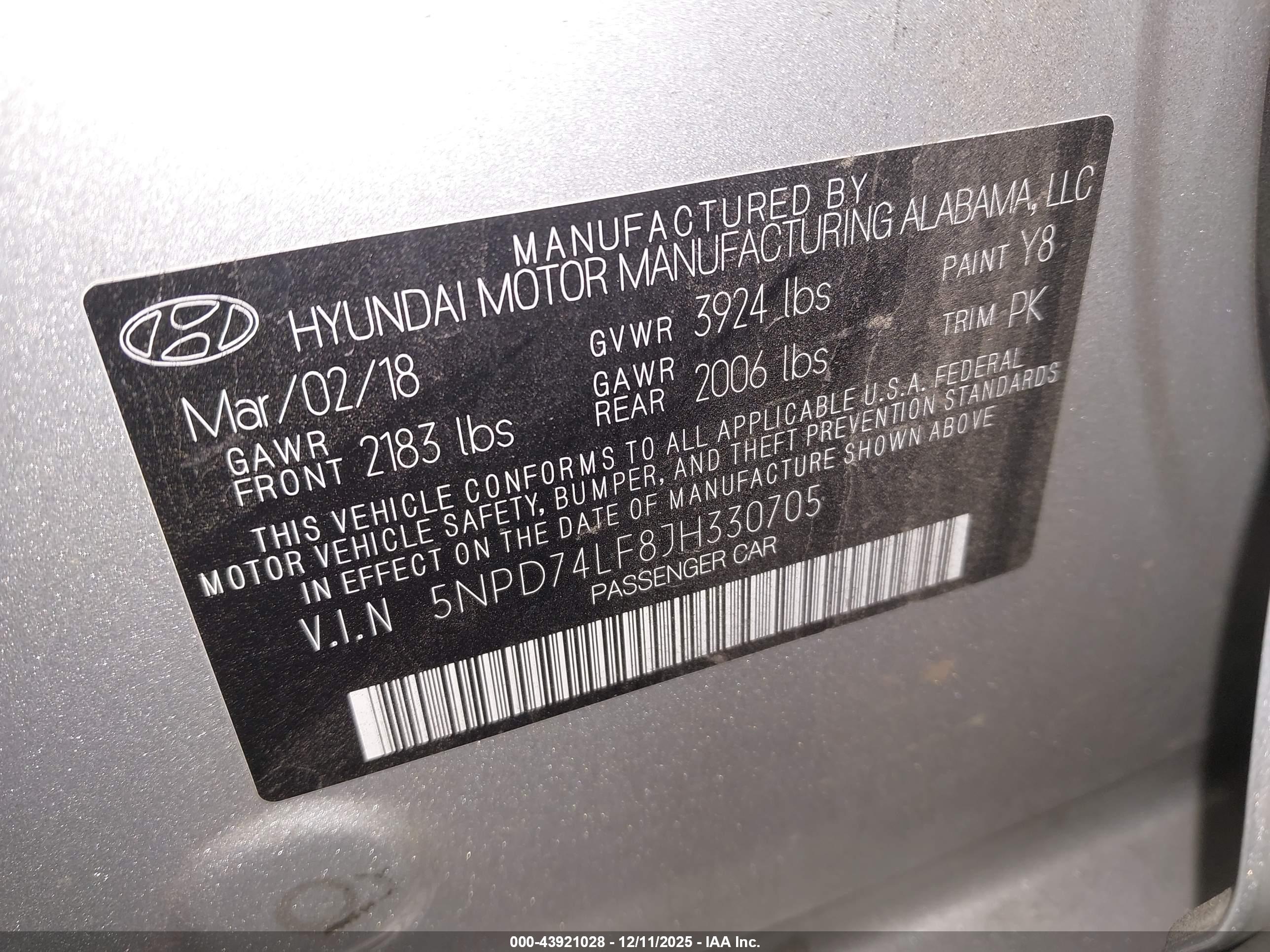 HYUNDAI ELANTRA image 9