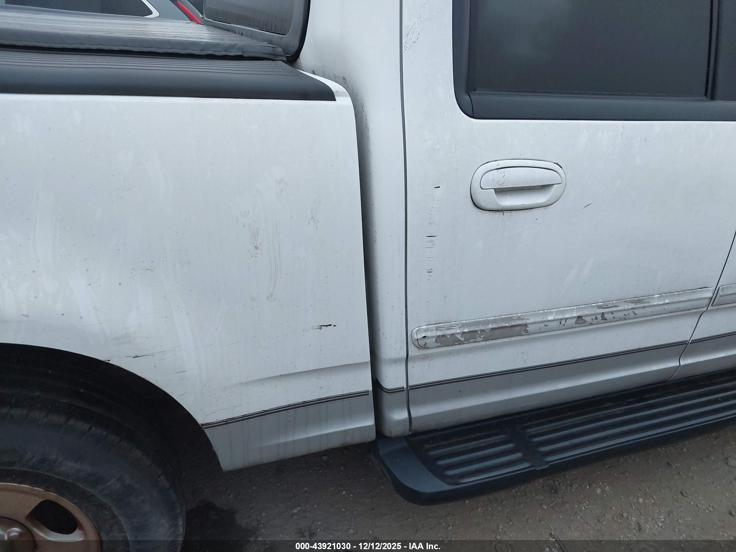 FORD F-150 image 6