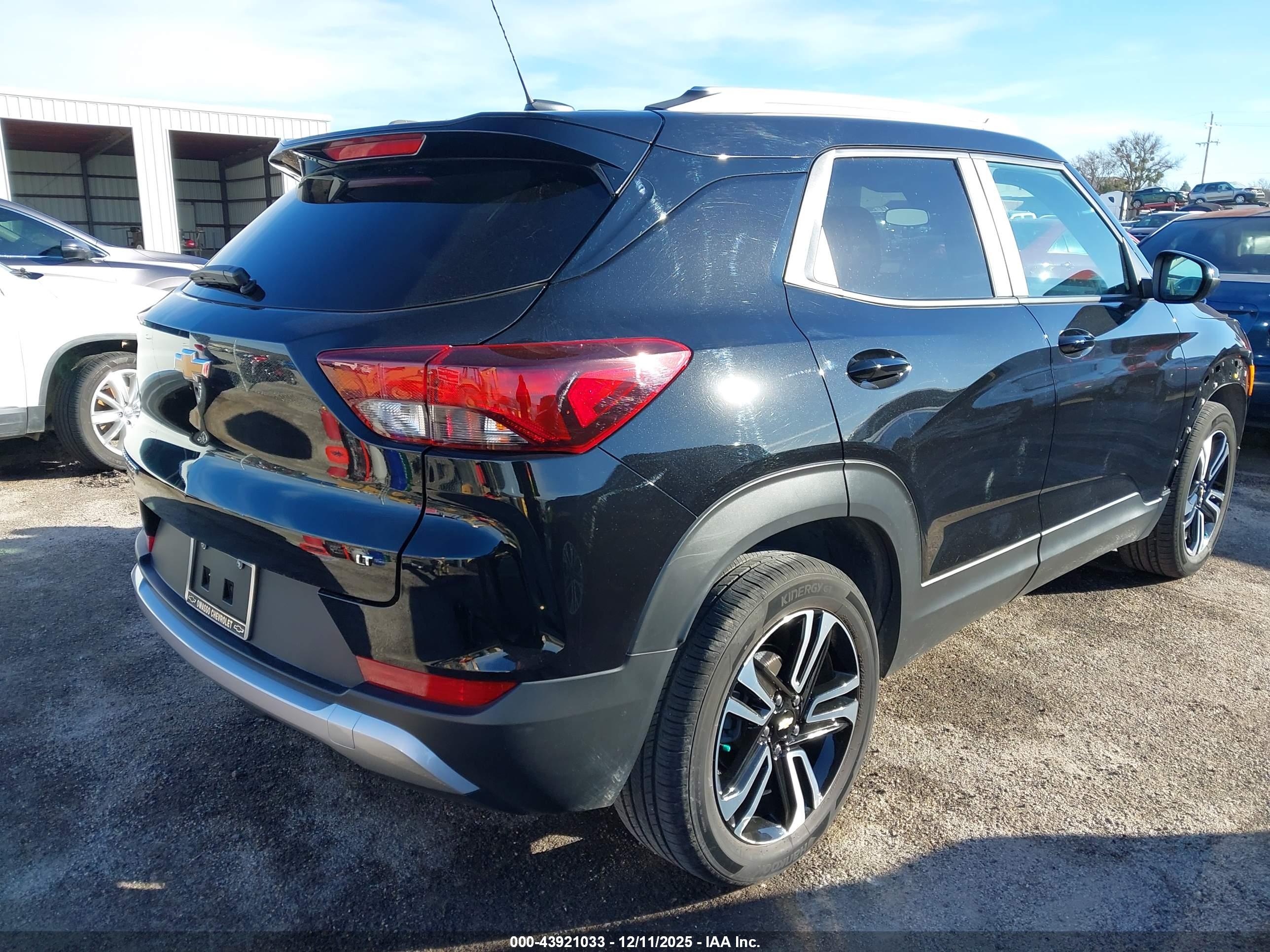 CHEVROLET TRAILBLAZER image 4