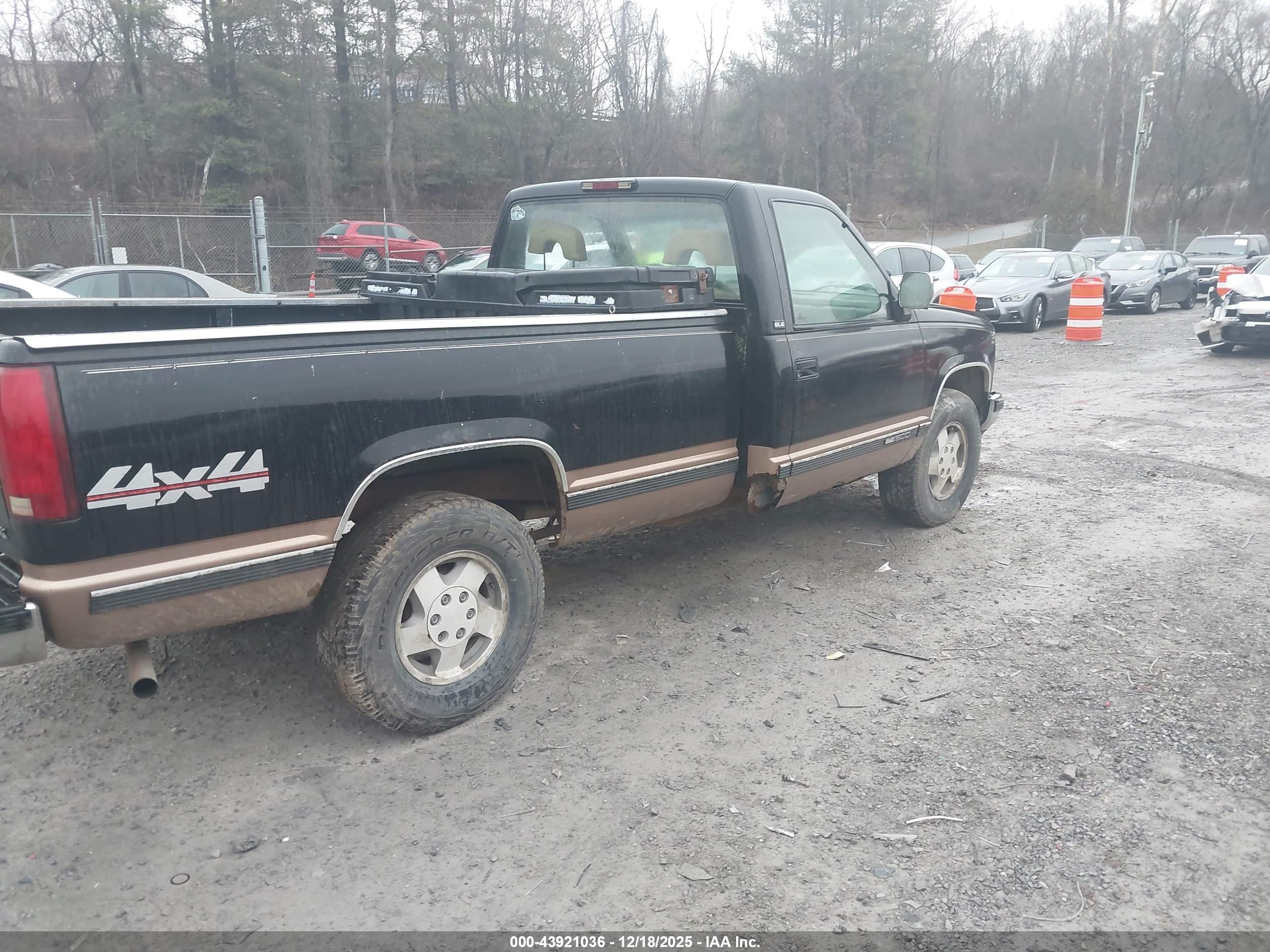 GMC SIERRA image 4