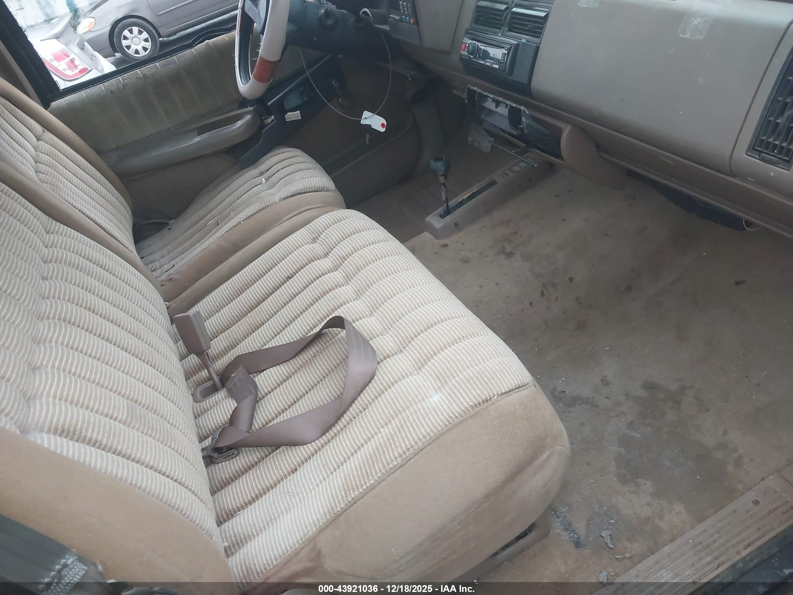 GMC SIERRA image 5