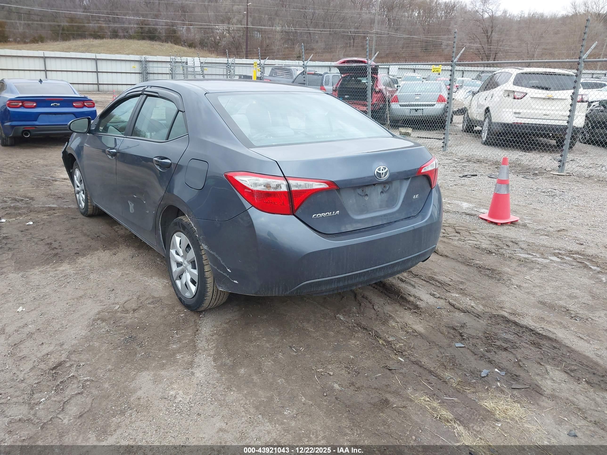 TOYOTA COROLLA image 3