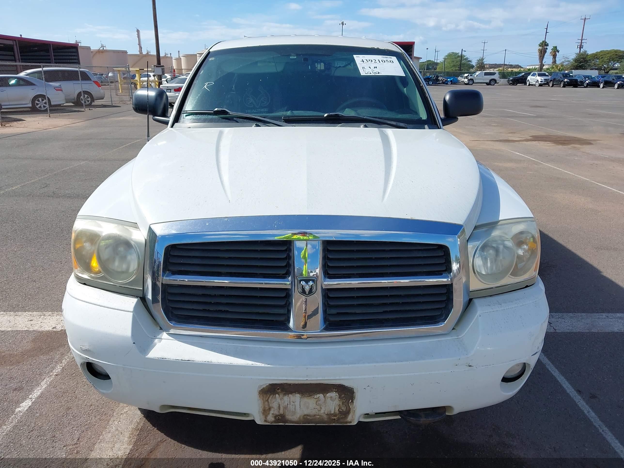 DODGE DAKOTA image 6