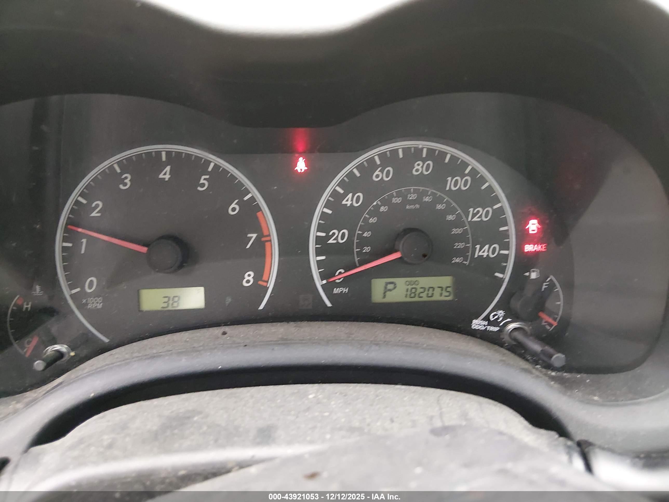 TOYOTA COROLLA image 7