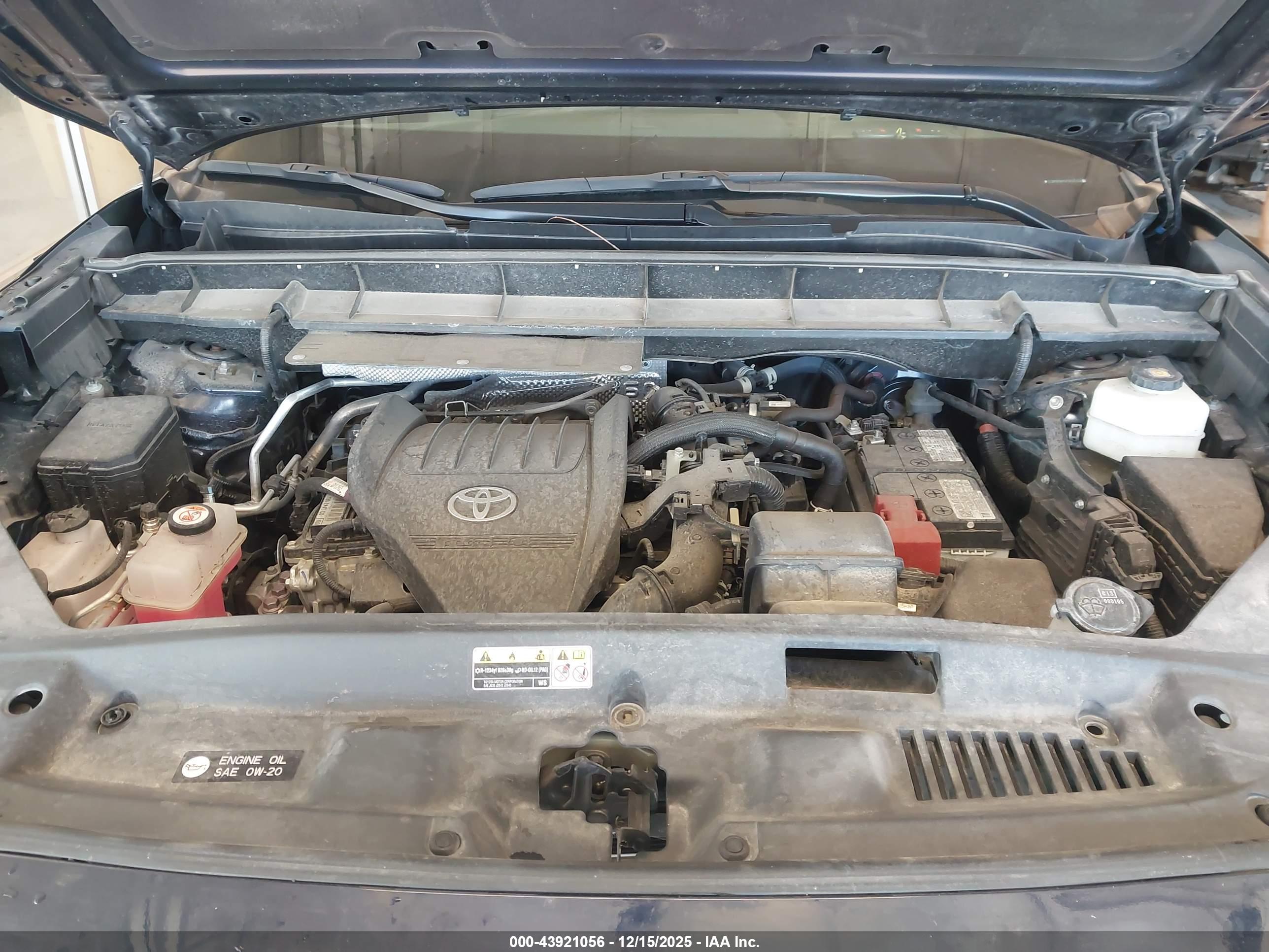 TOYOTA HIGHLANDER image 10