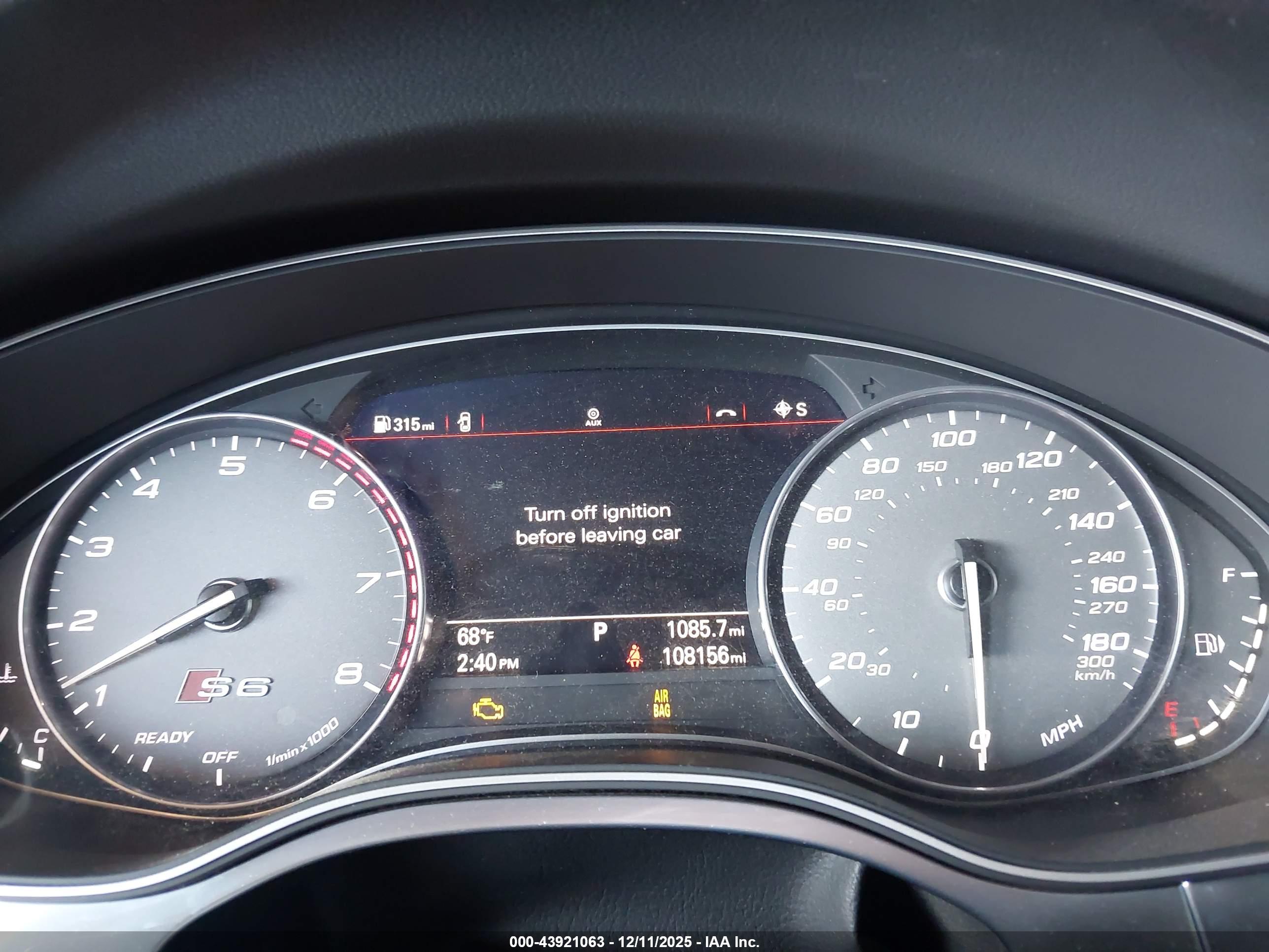 AUDI S6 image 7