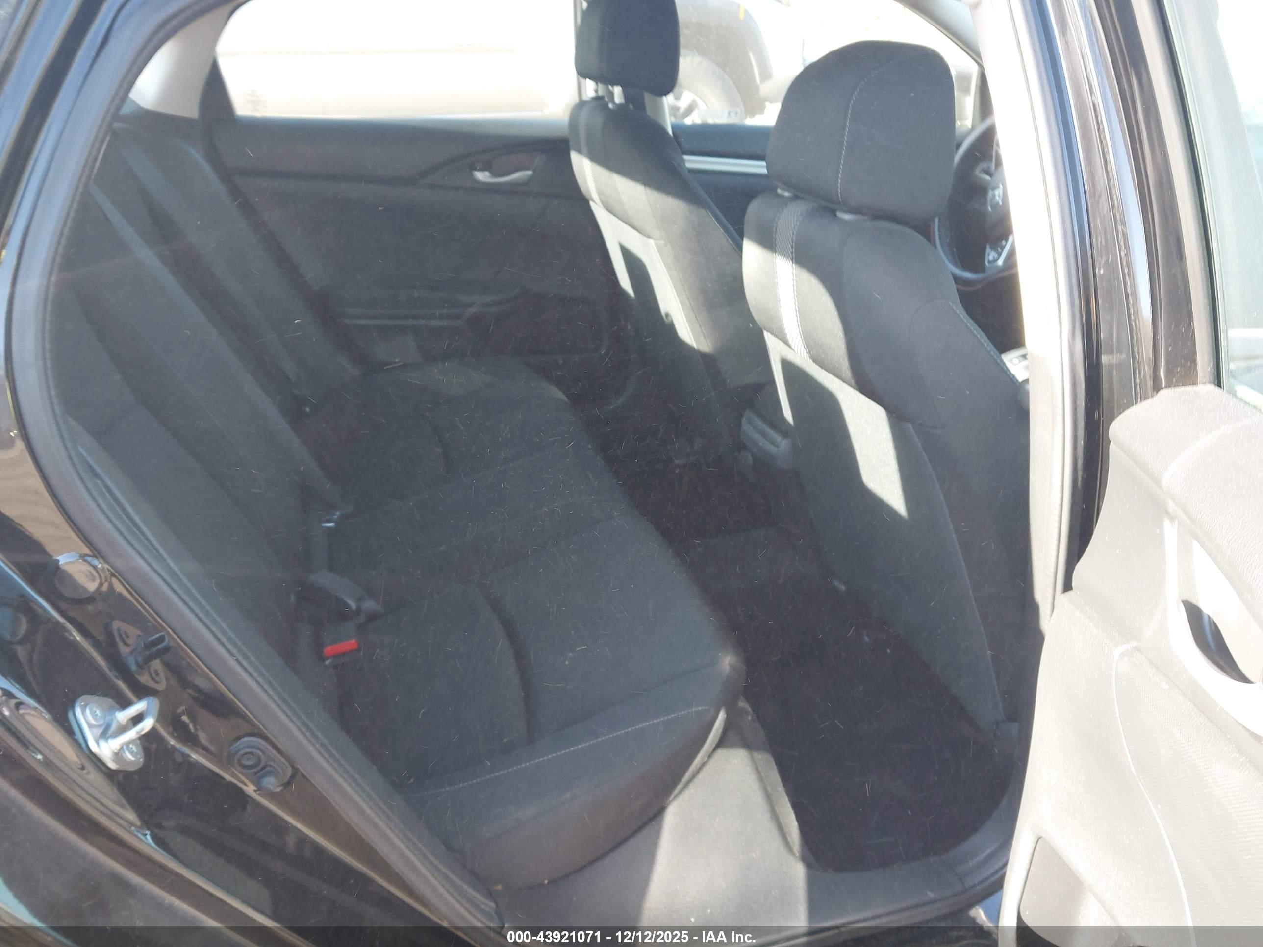 HONDA CIVIC image 8