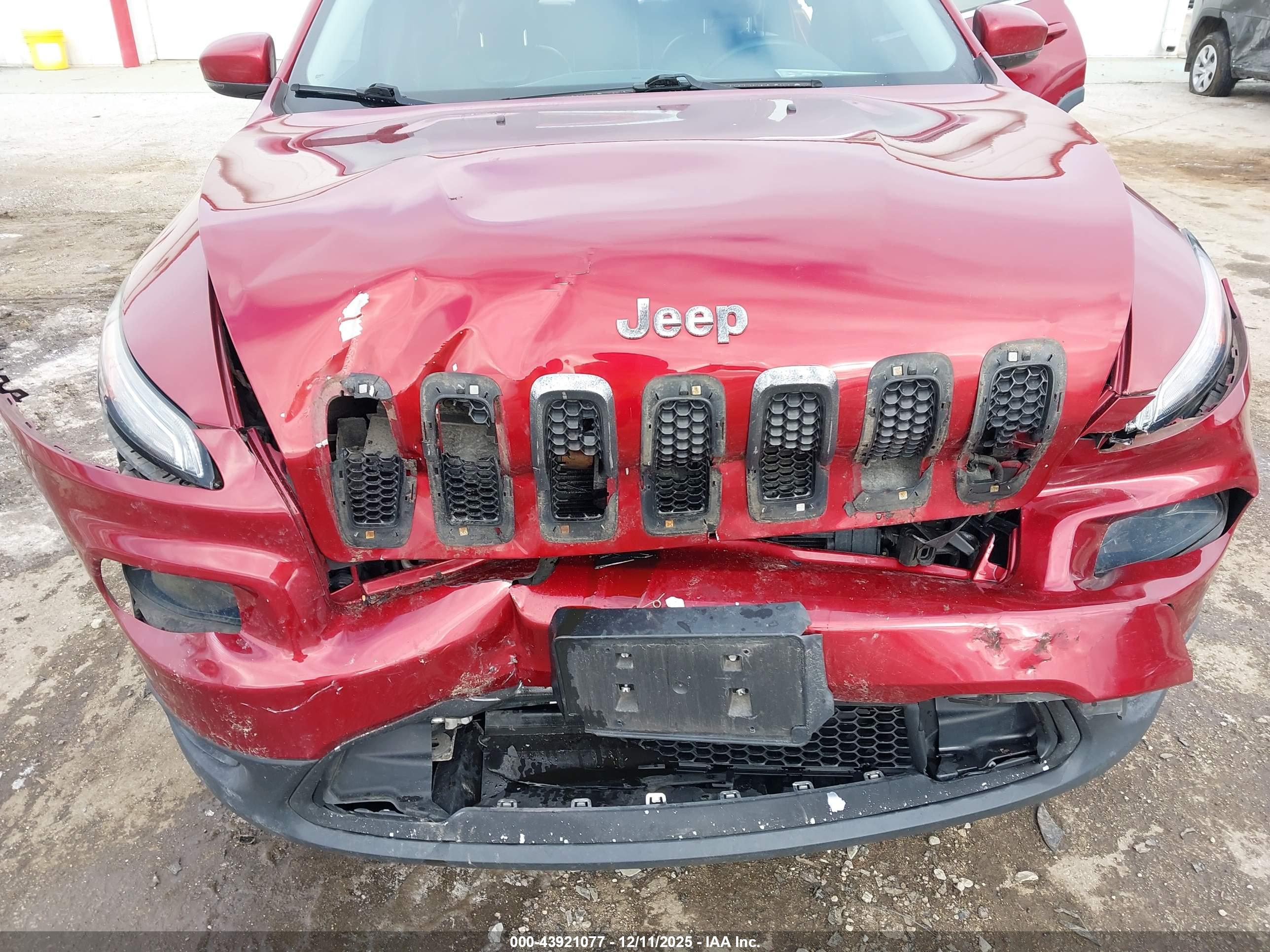 JEEP CHEROKEE image 6