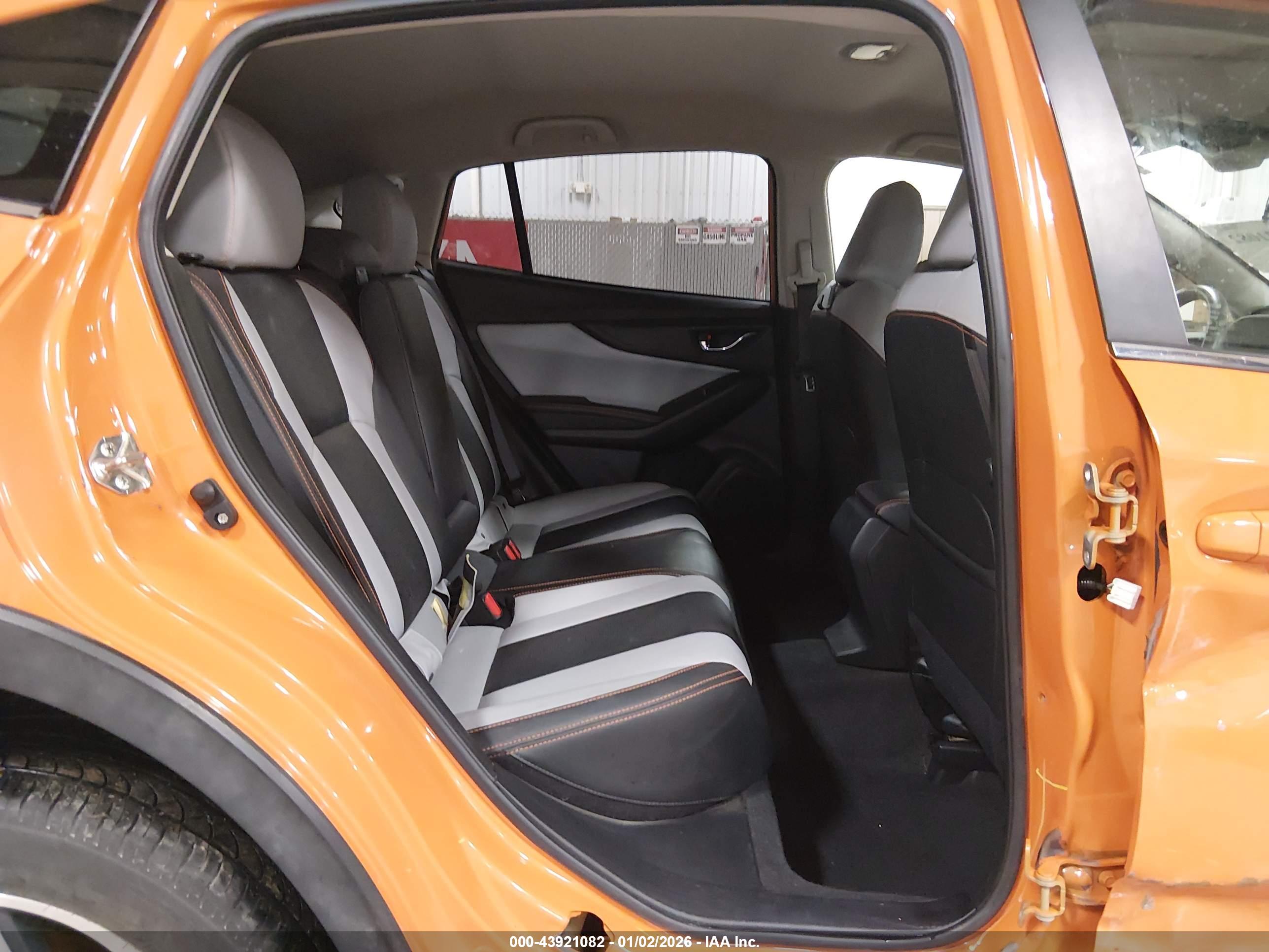 SUBARU CROSSTREK image 8