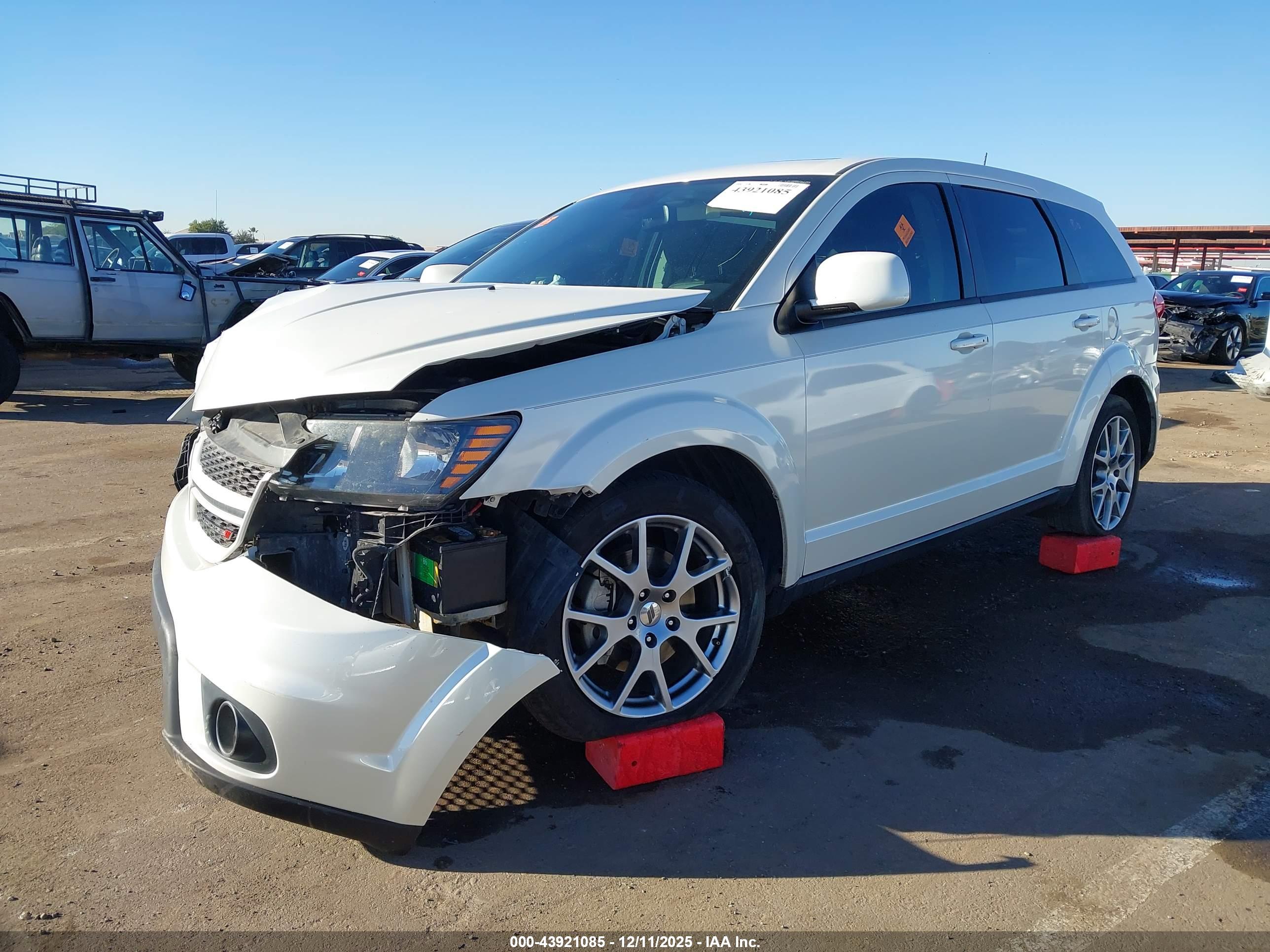 DODGE JOURNEY image 2