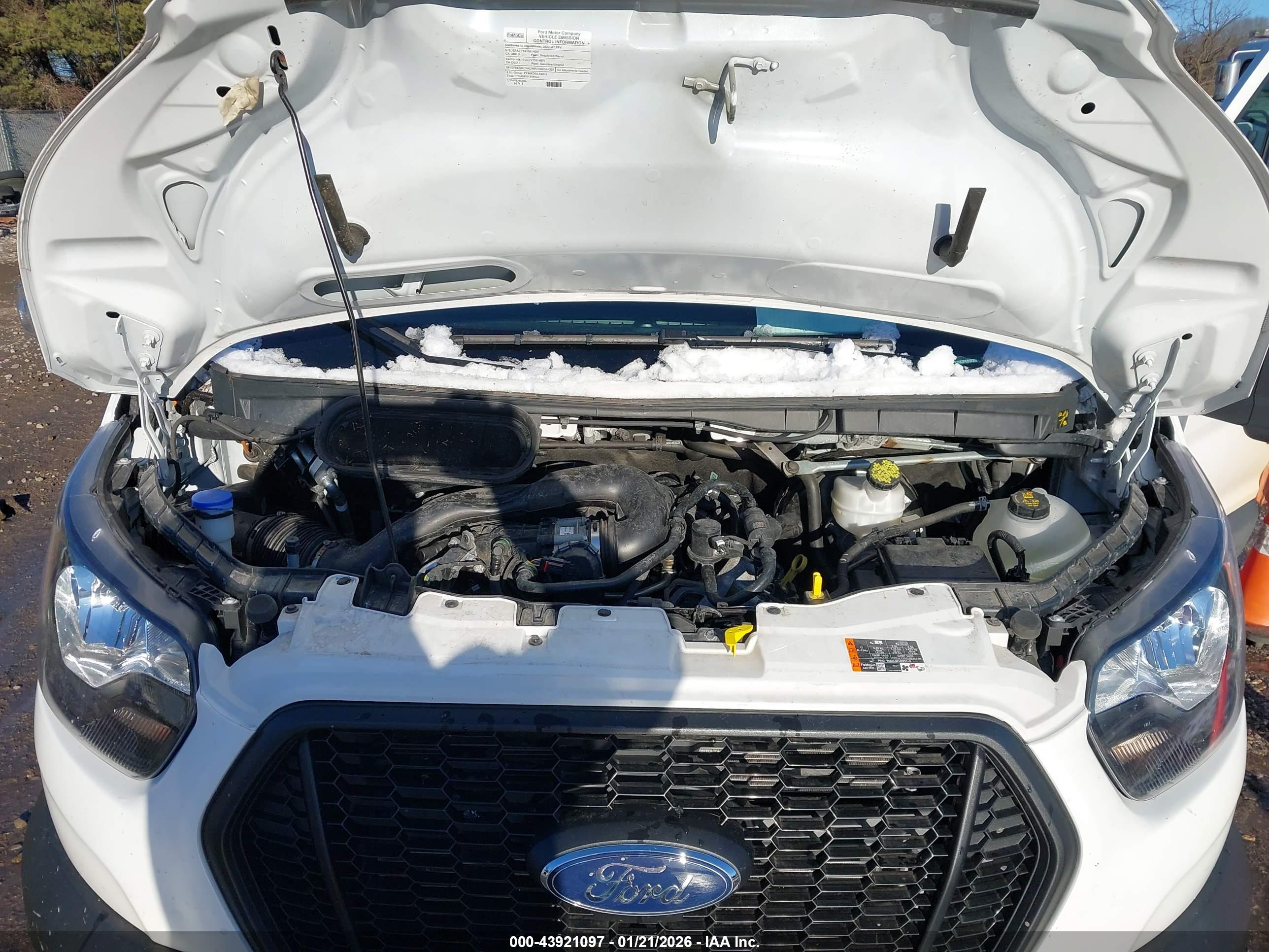 FORD TRANSIT-250 image 10