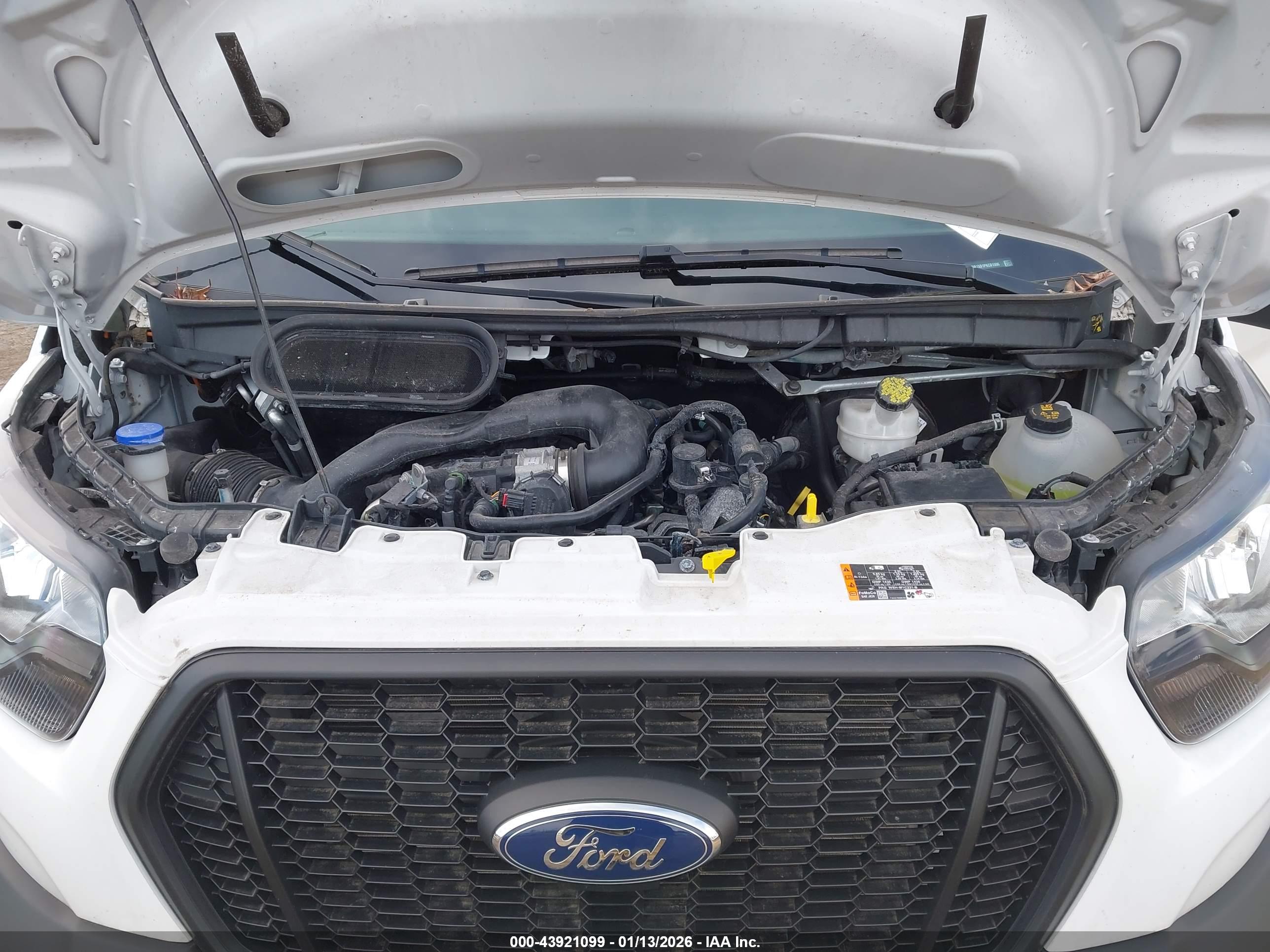 FORD TRANSIT-250 image 10