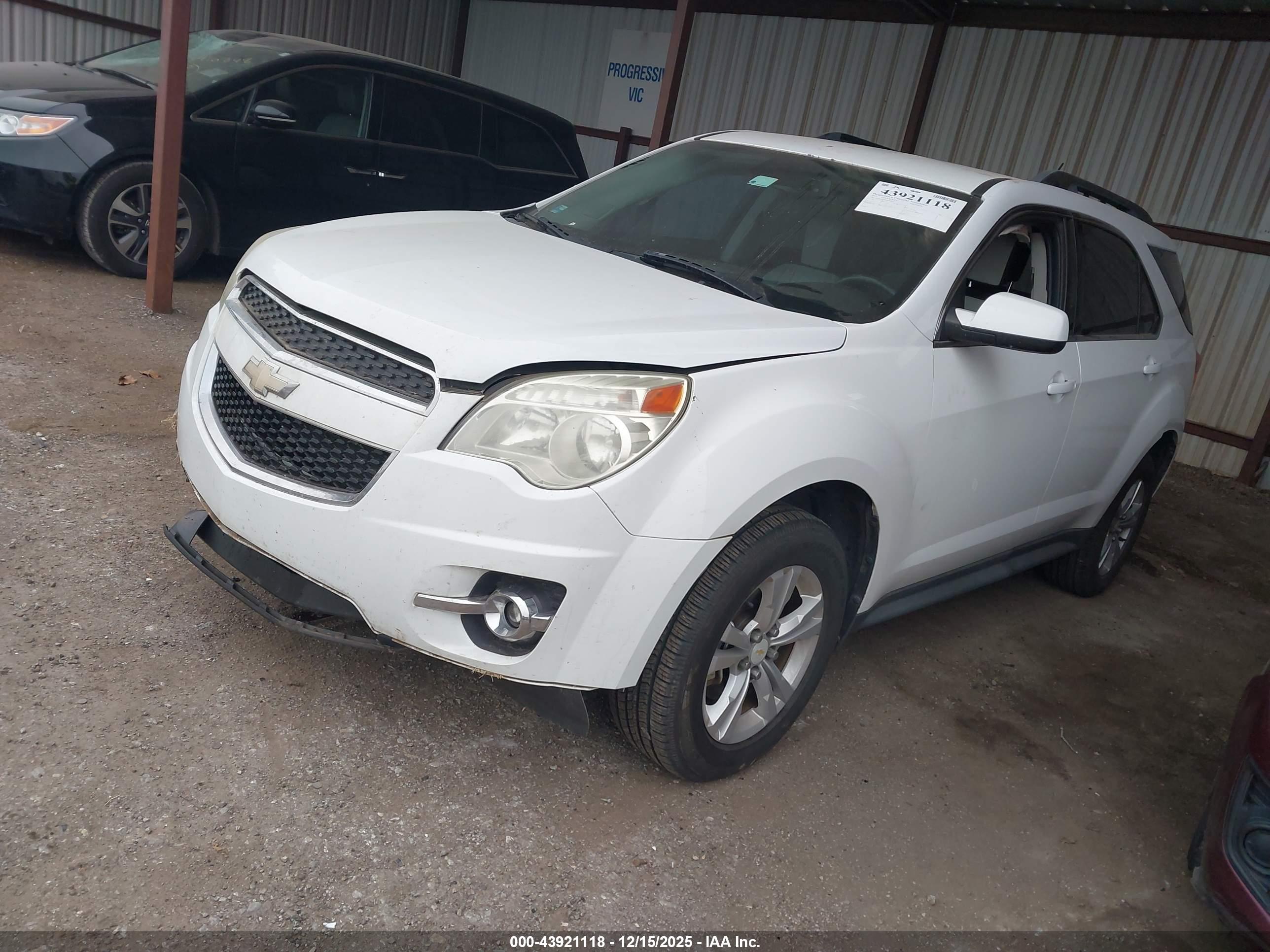 CHEVROLET EQUINOX image 2