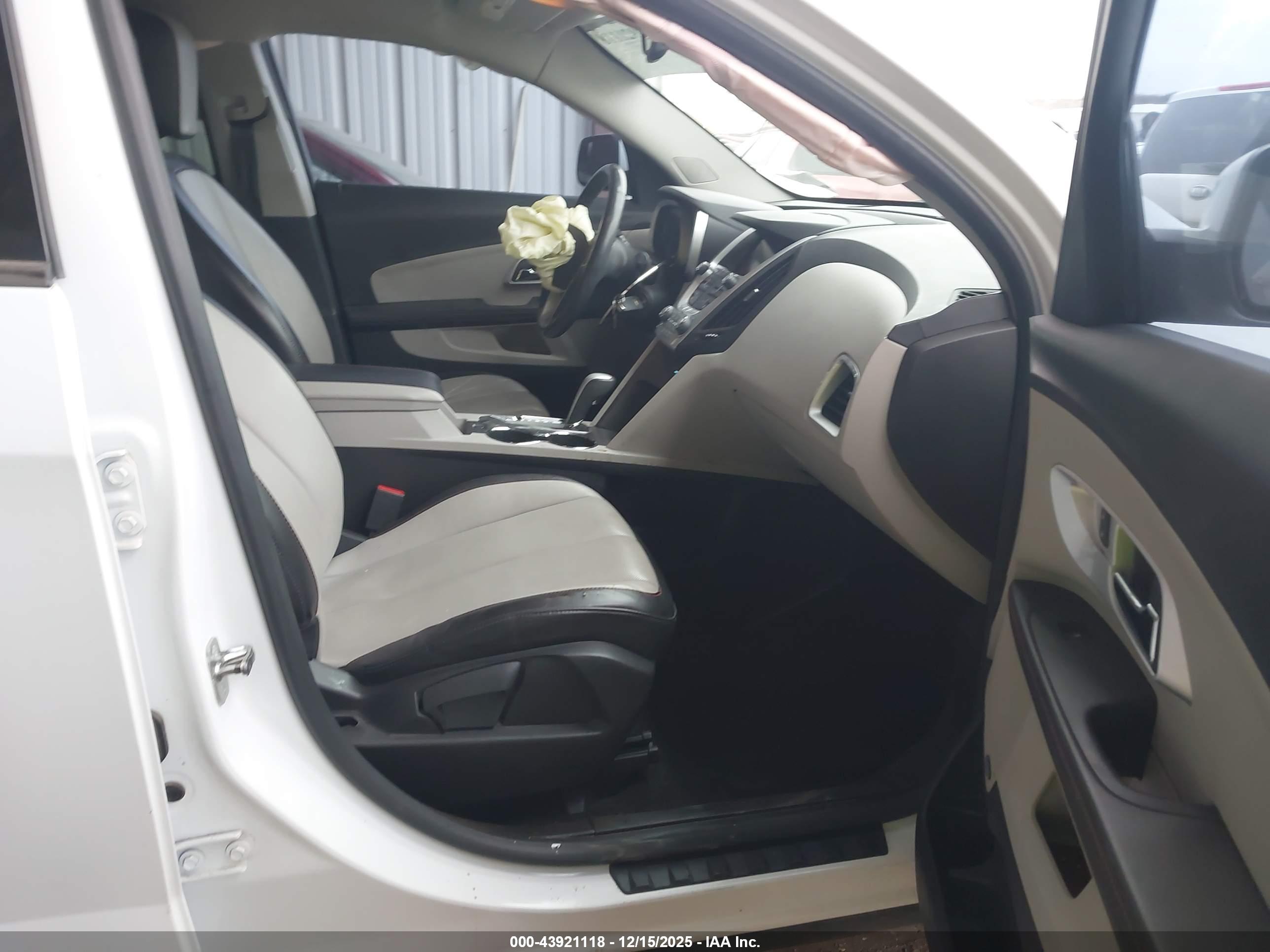 CHEVROLET EQUINOX image 5