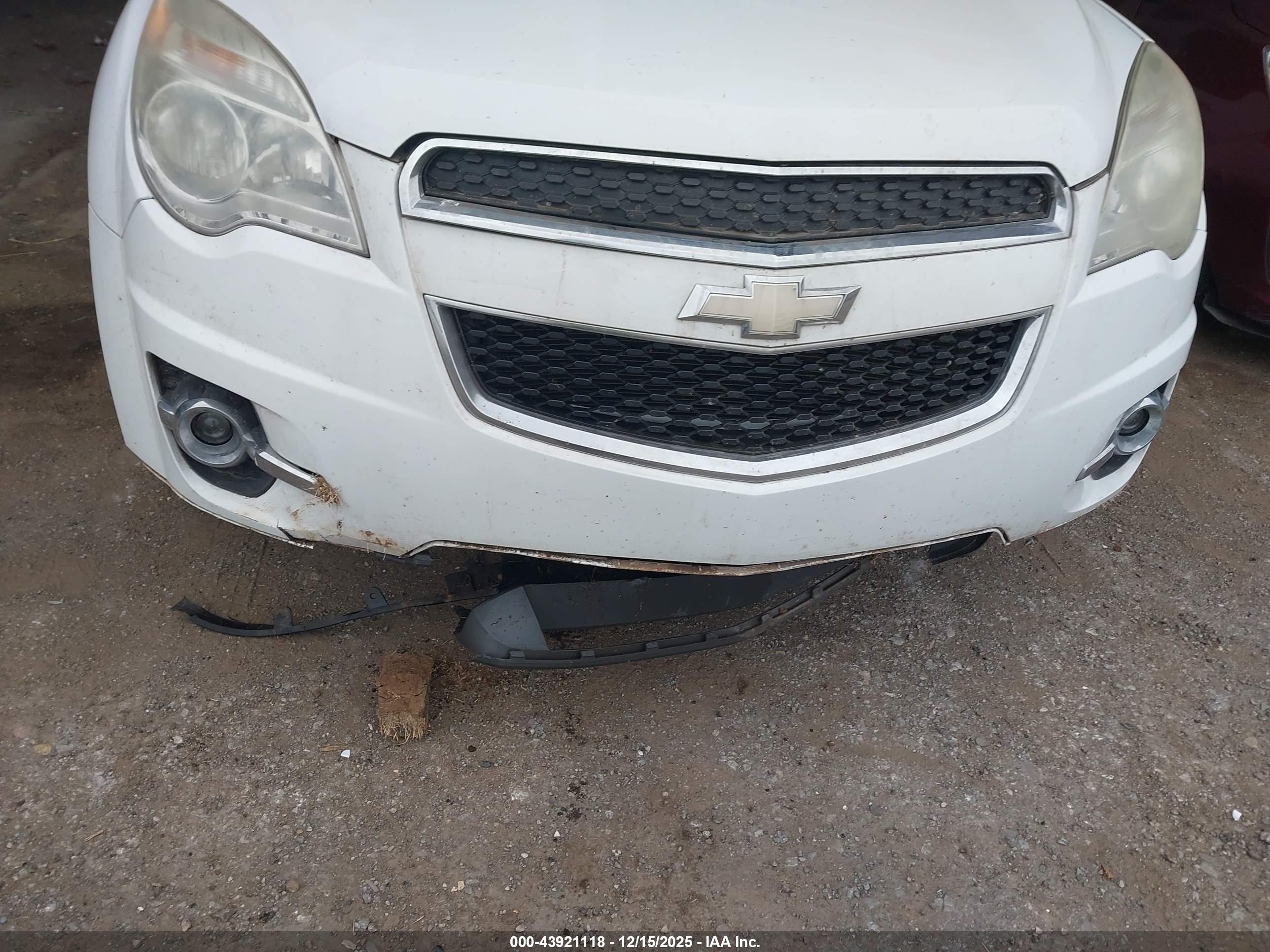 CHEVROLET EQUINOX image 6