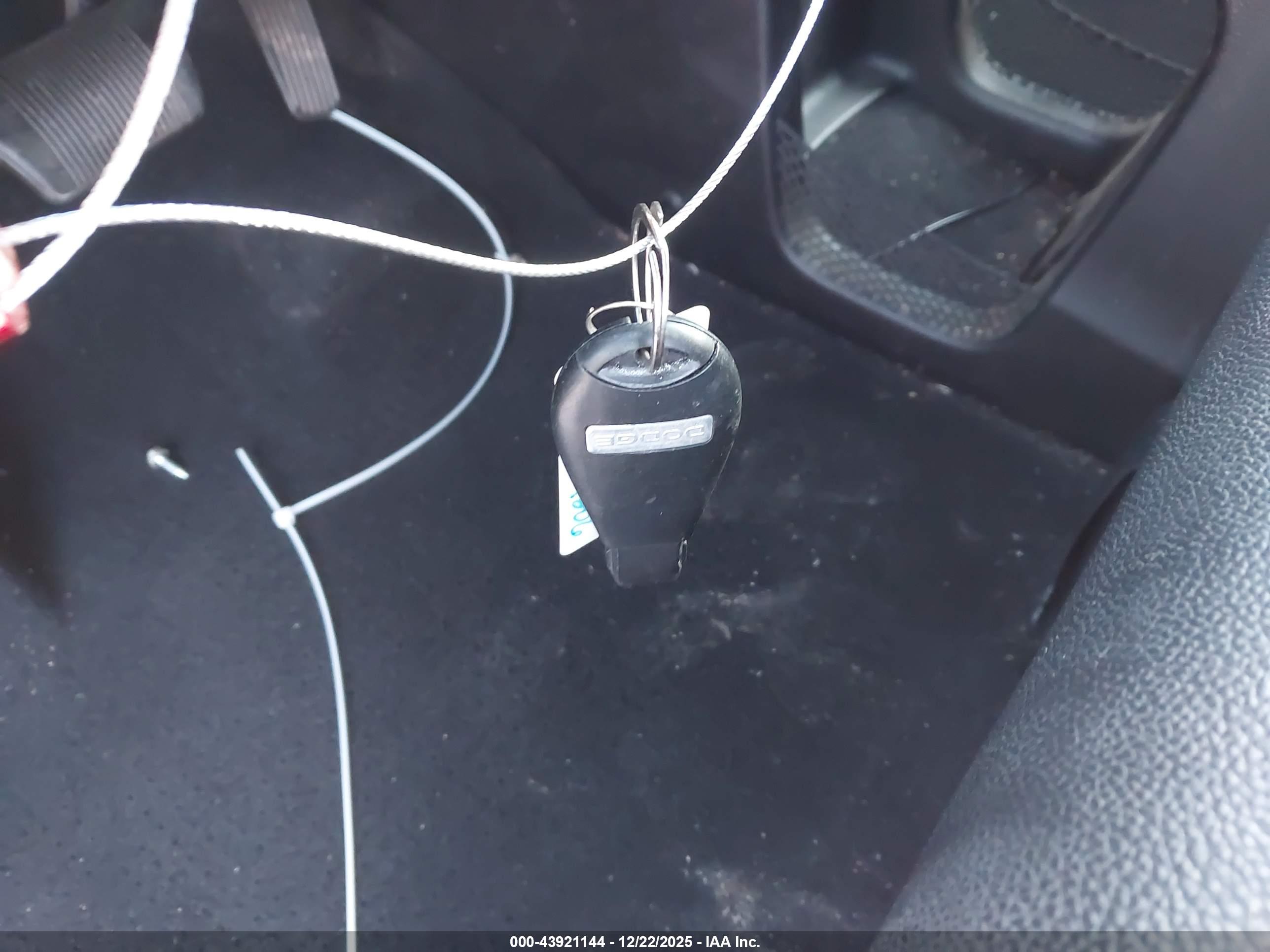 DODGE GRAND image 11