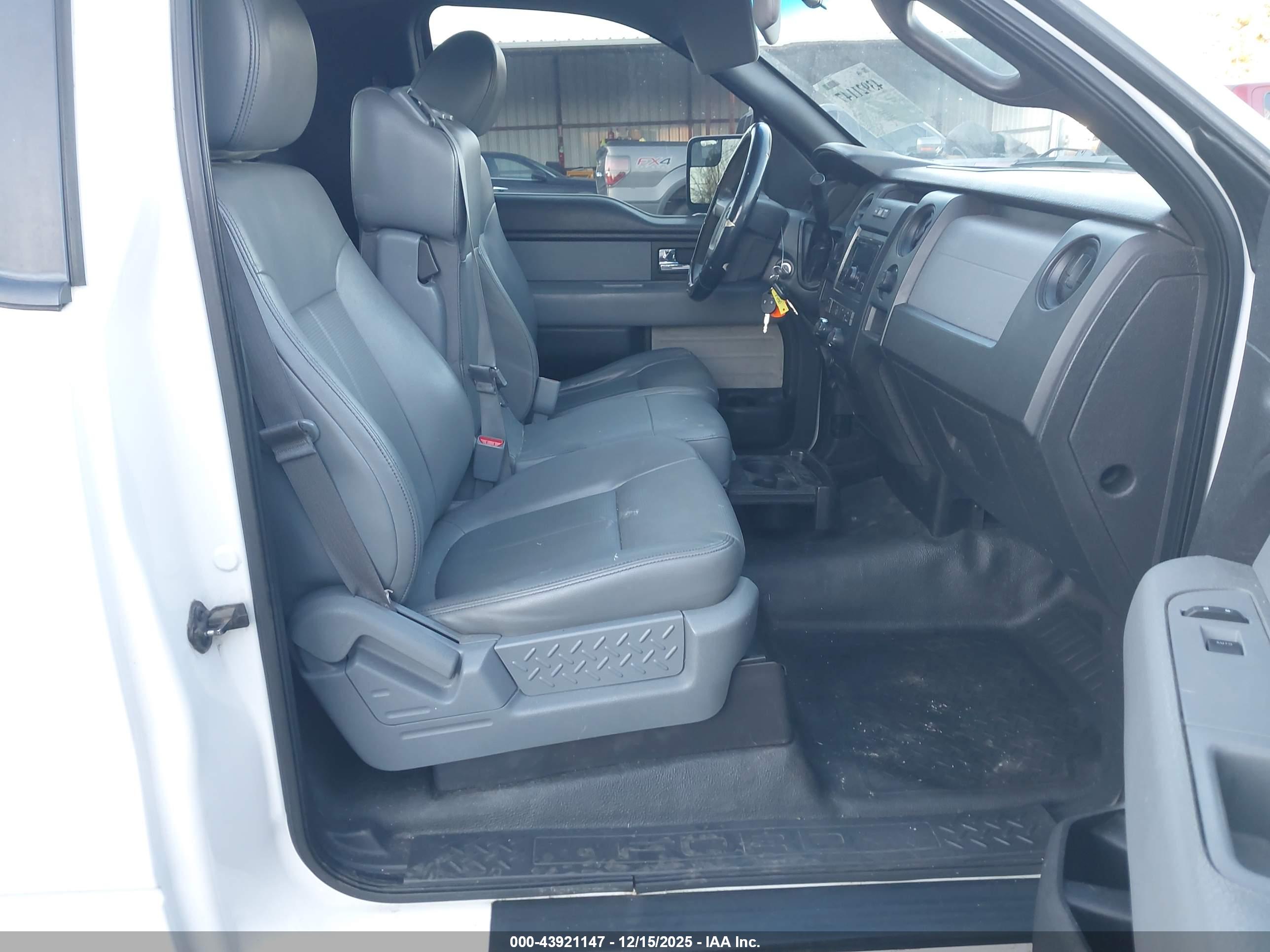 FORD F-150 image 5