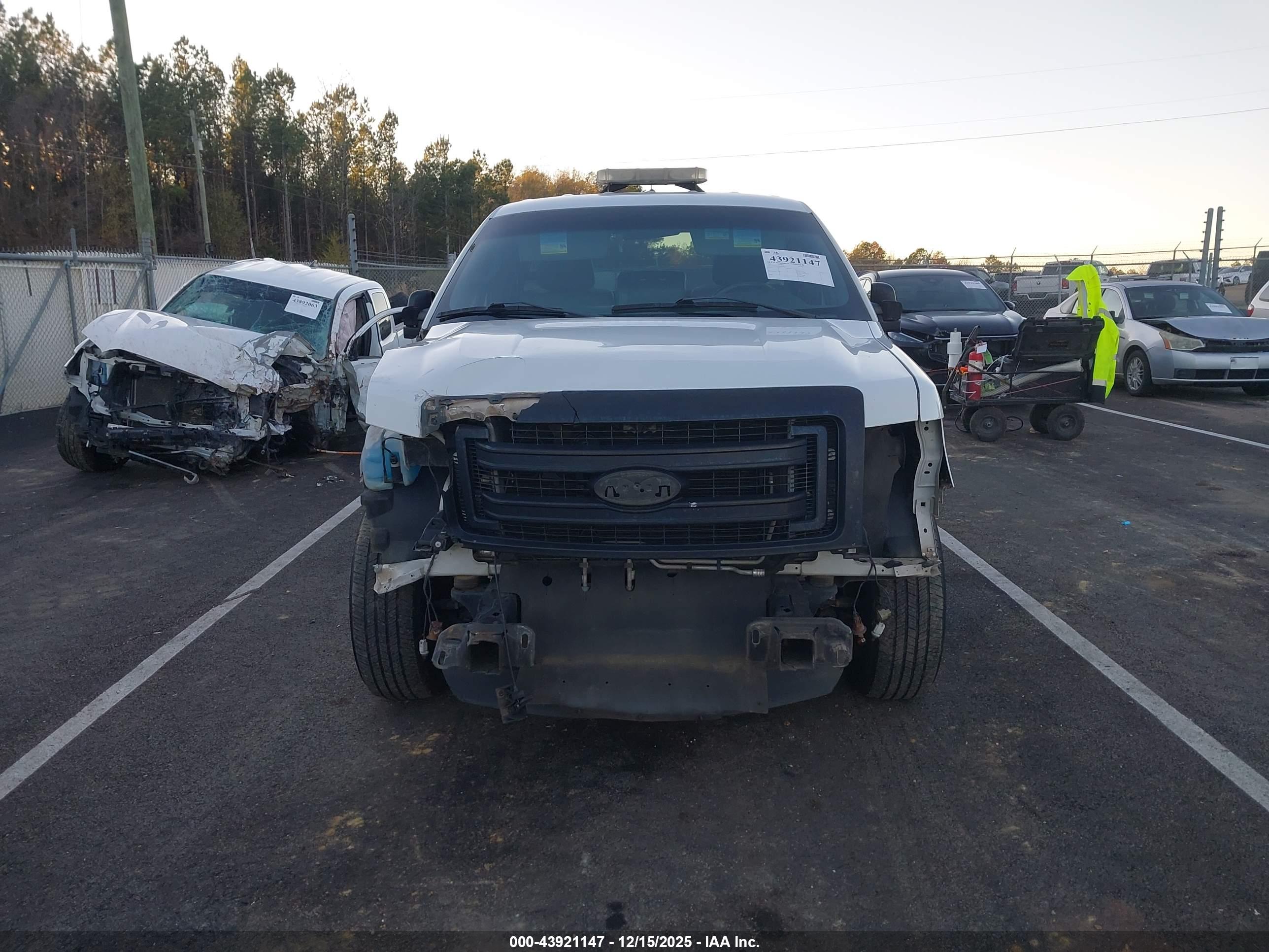 FORD F-150 image 6