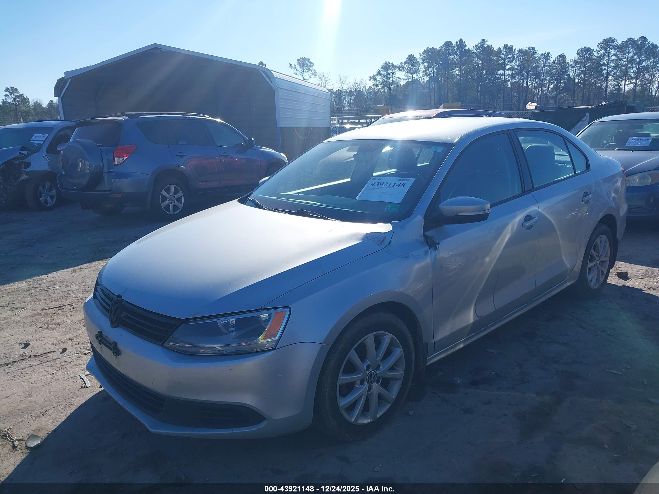 VOLKSWAGEN JETTA image 2