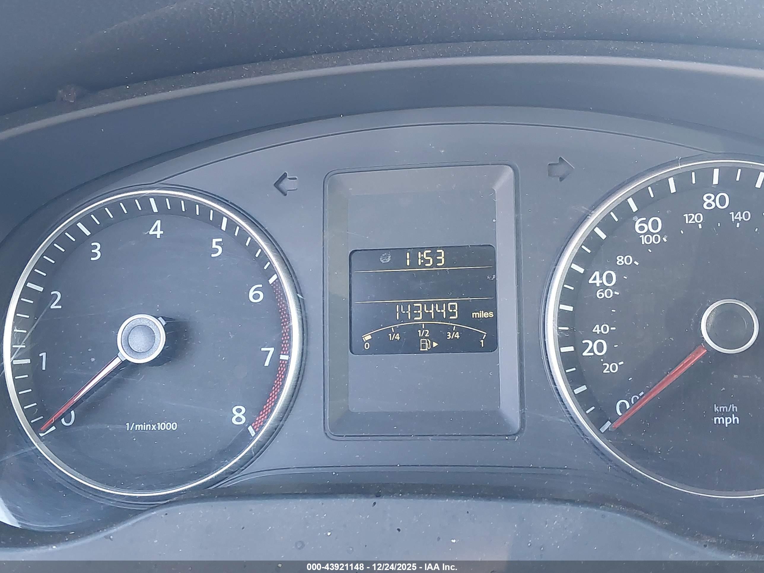 VOLKSWAGEN JETTA image 7