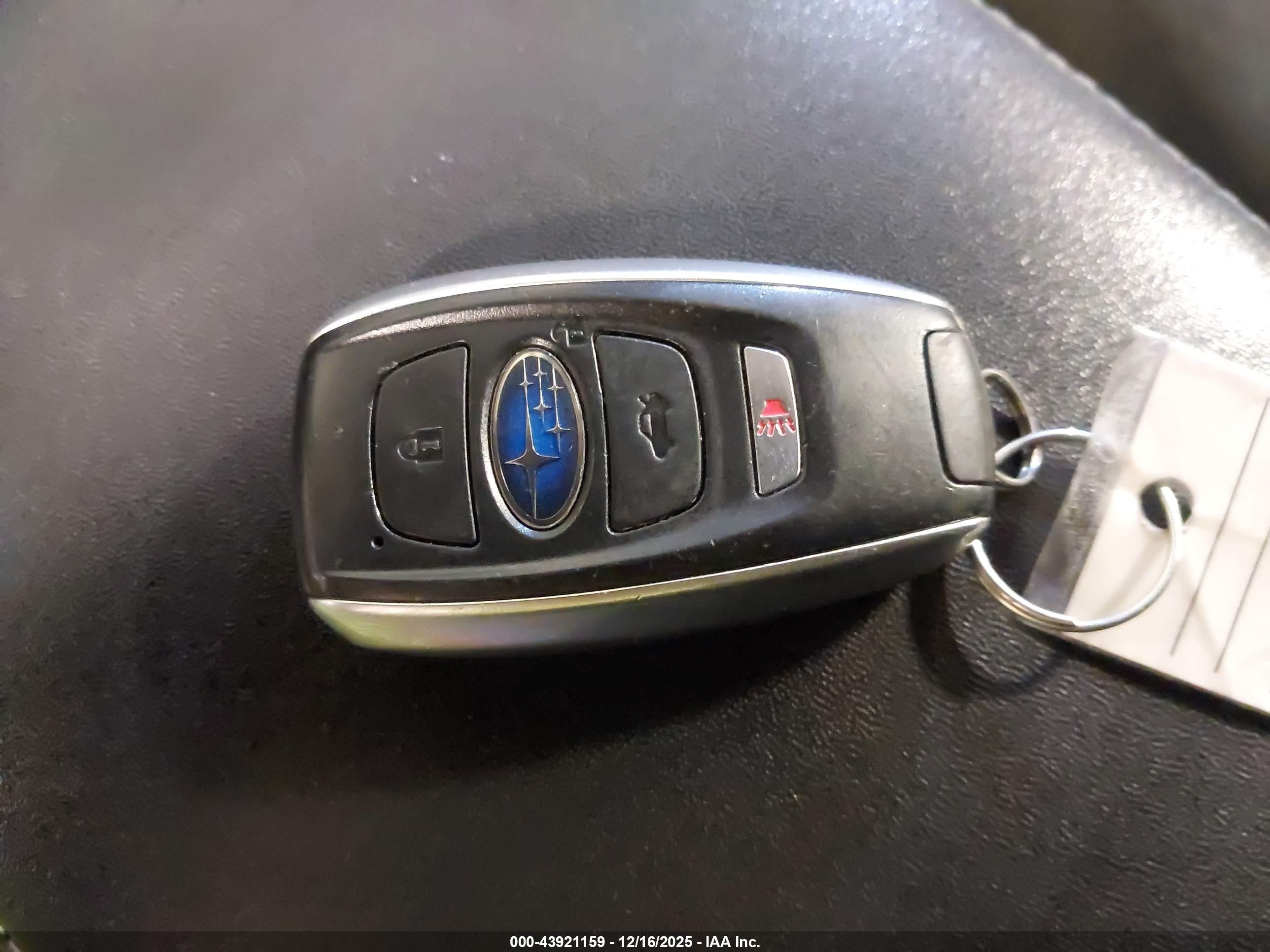 SUBARU OUTBACK image 11
