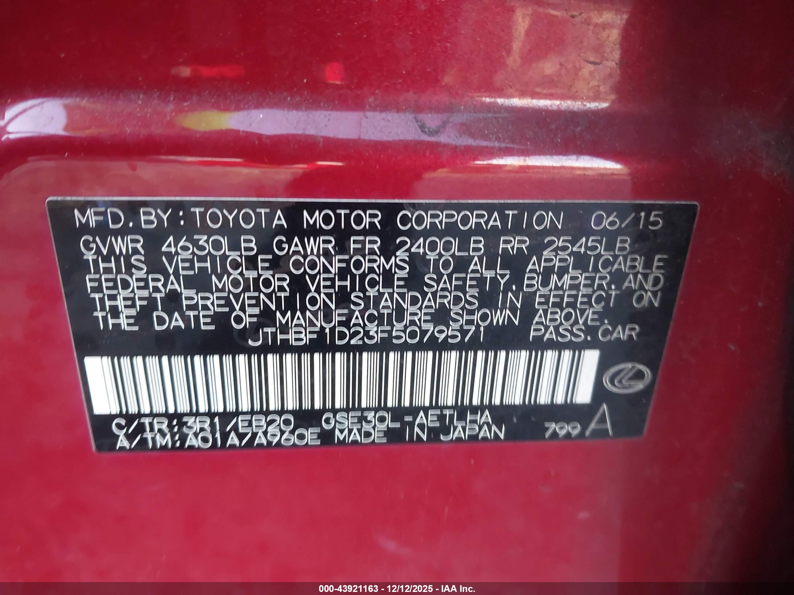 LEXUS IS image 9