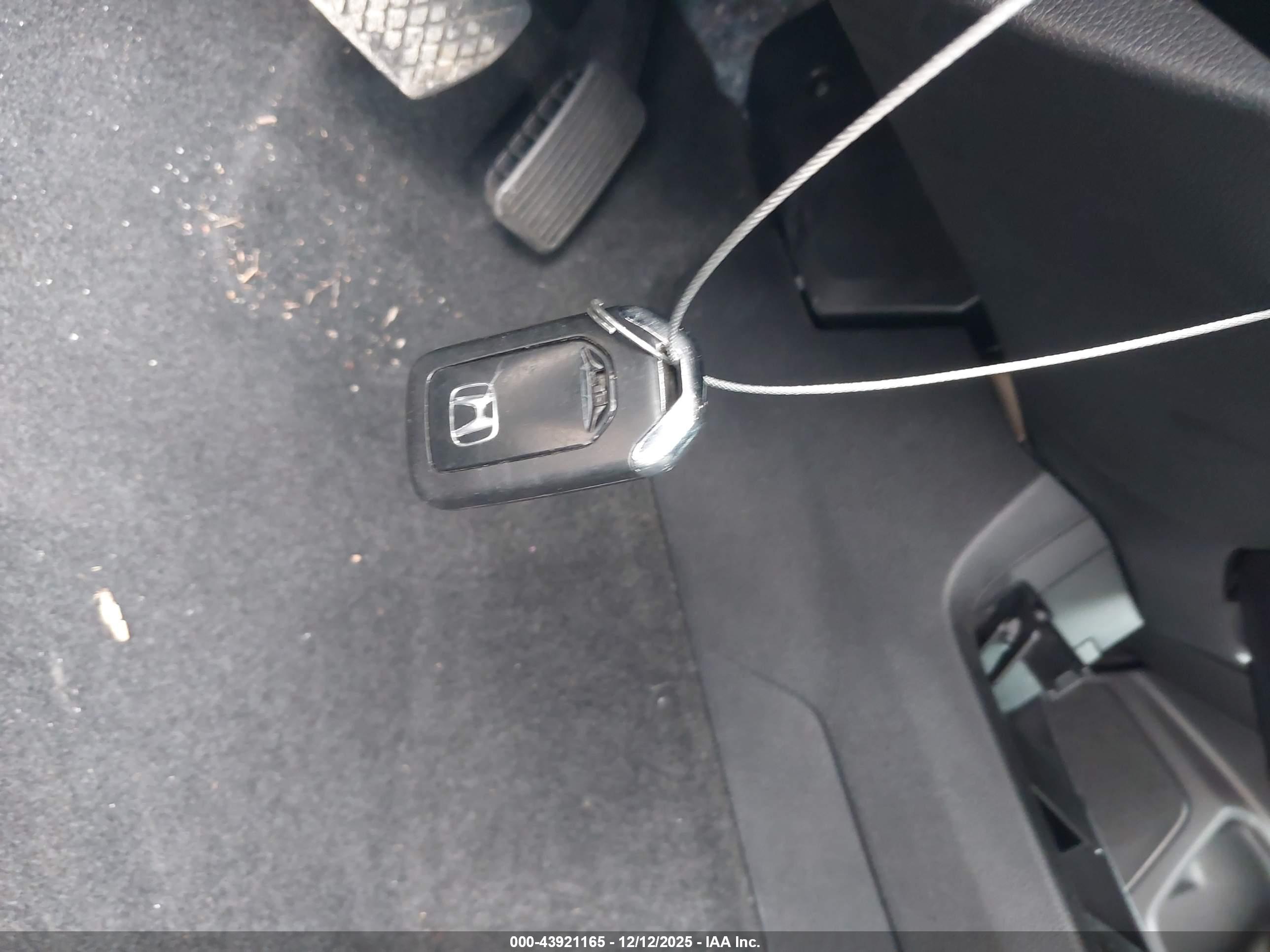 HONDA CIVIC image 11