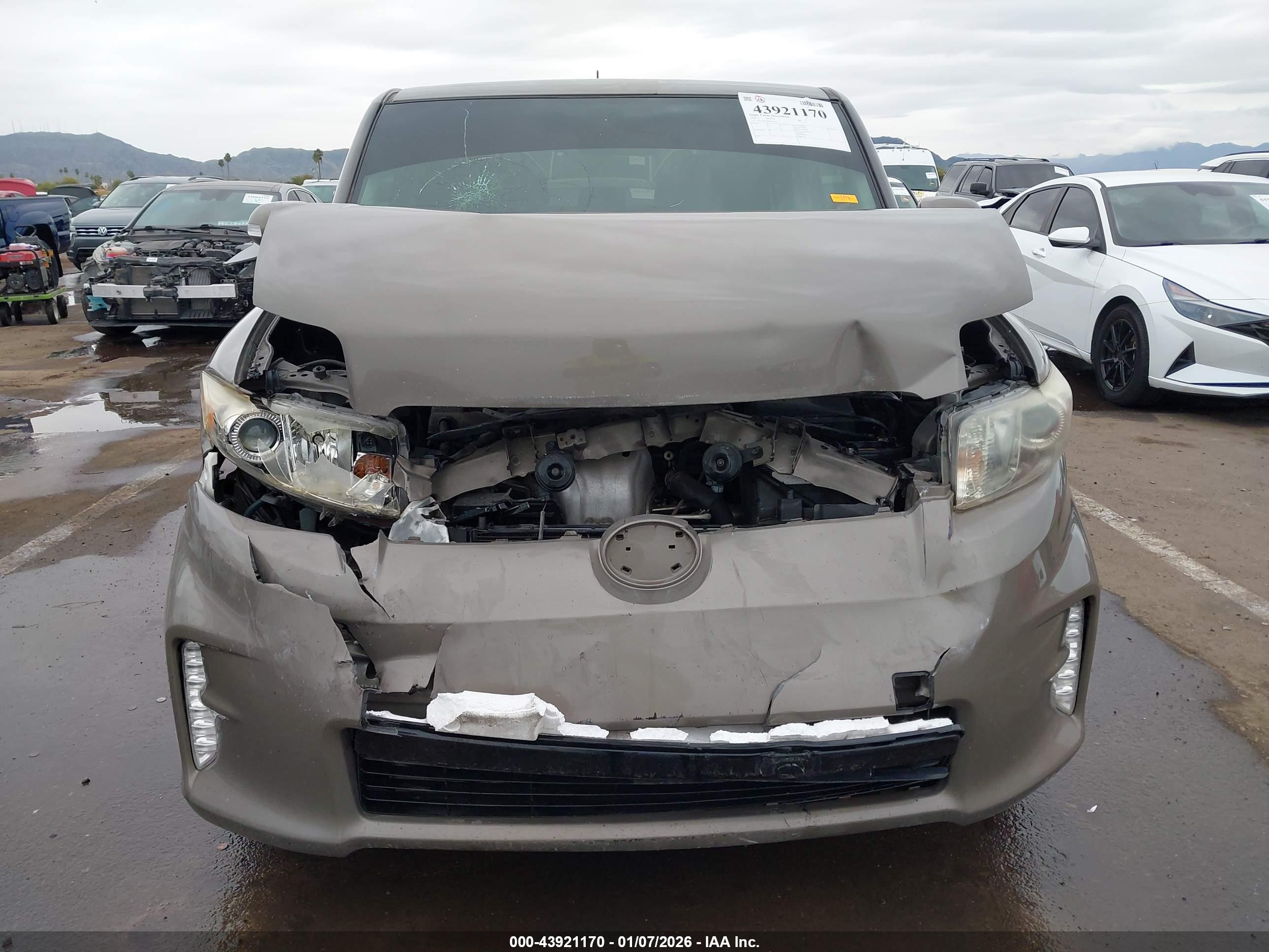 SCION XB image 6