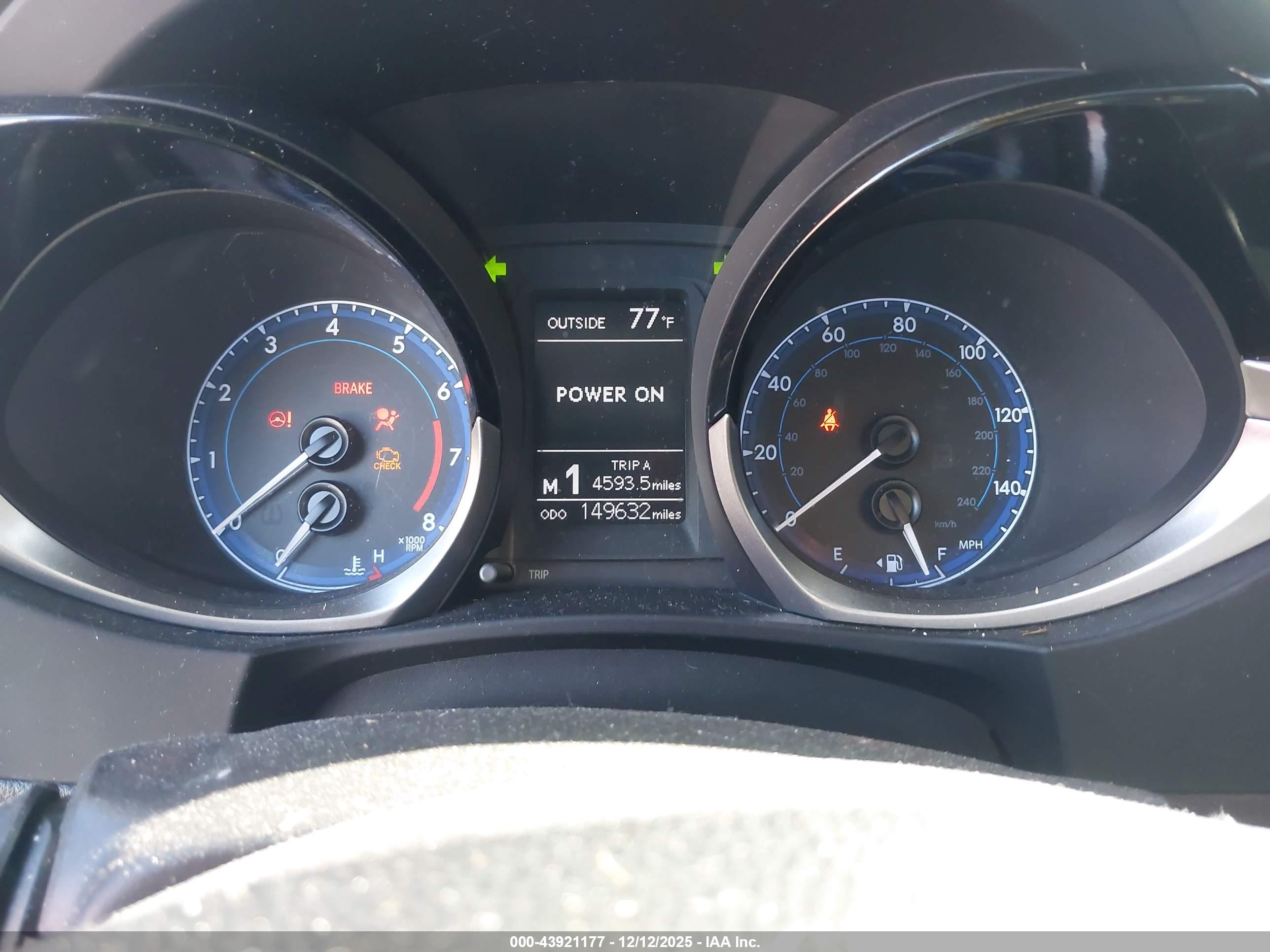 TOYOTA COROLLA image 7