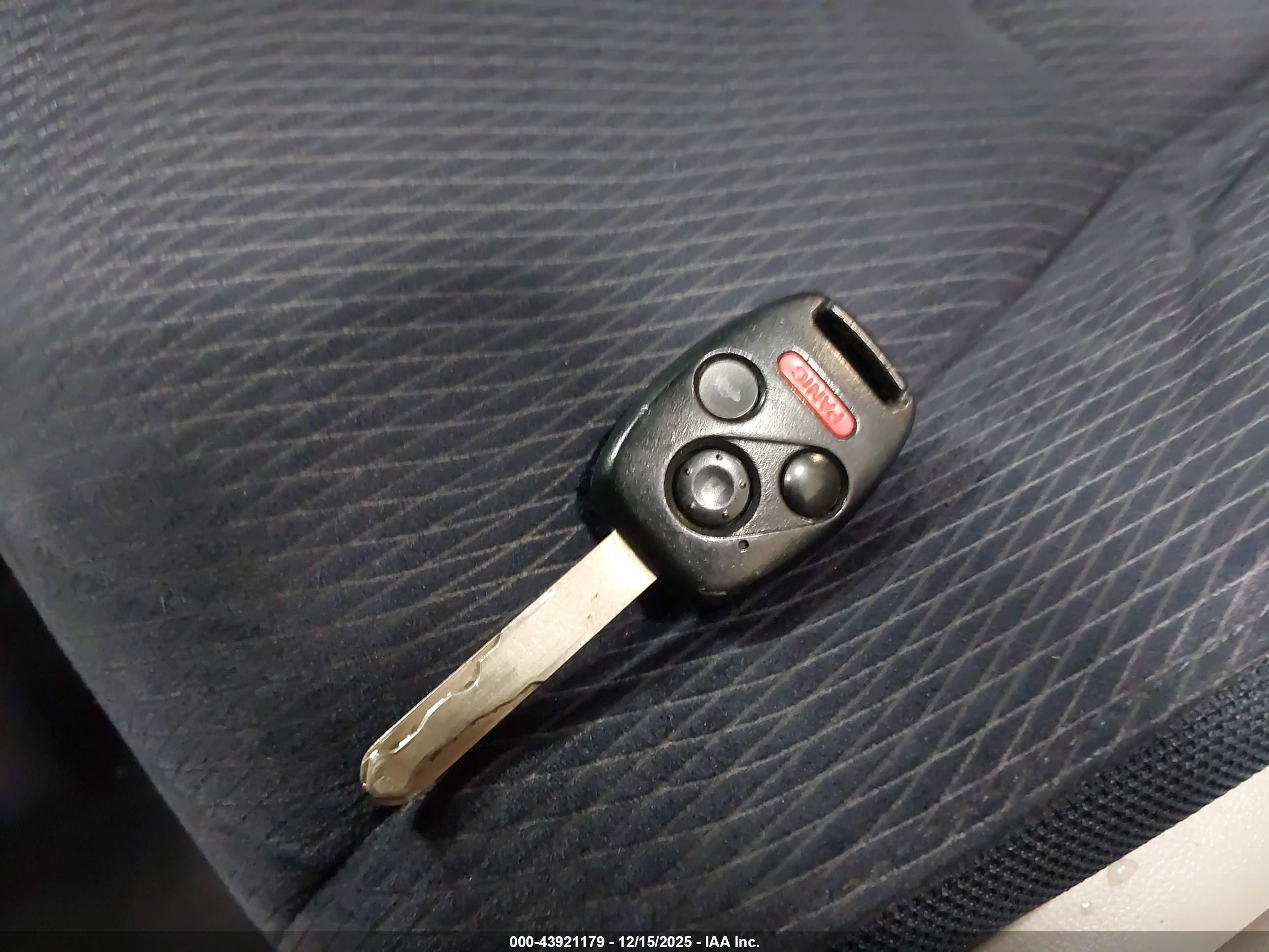 HONDA CIVIC image 11
