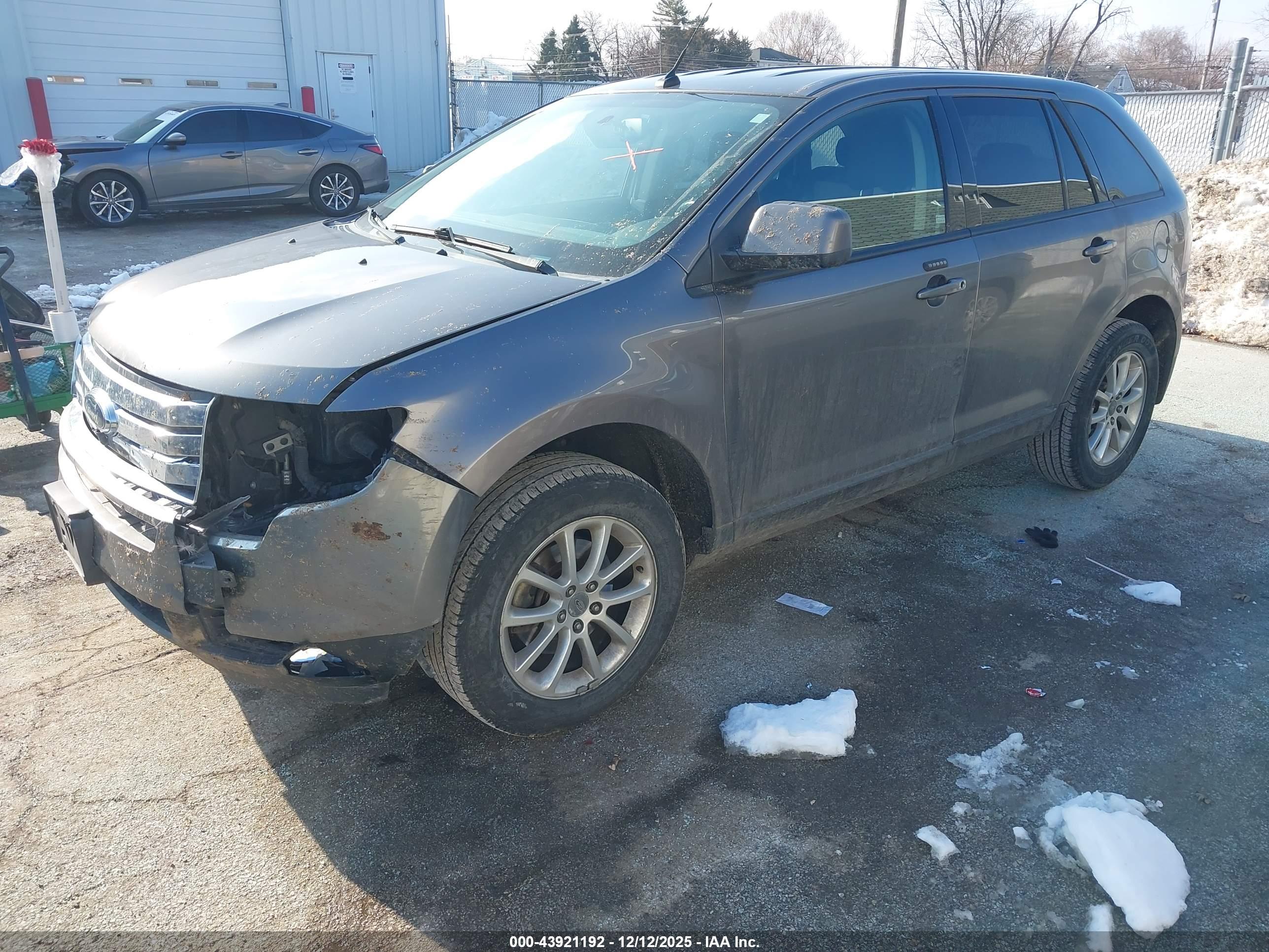 FORD EDGE image 2