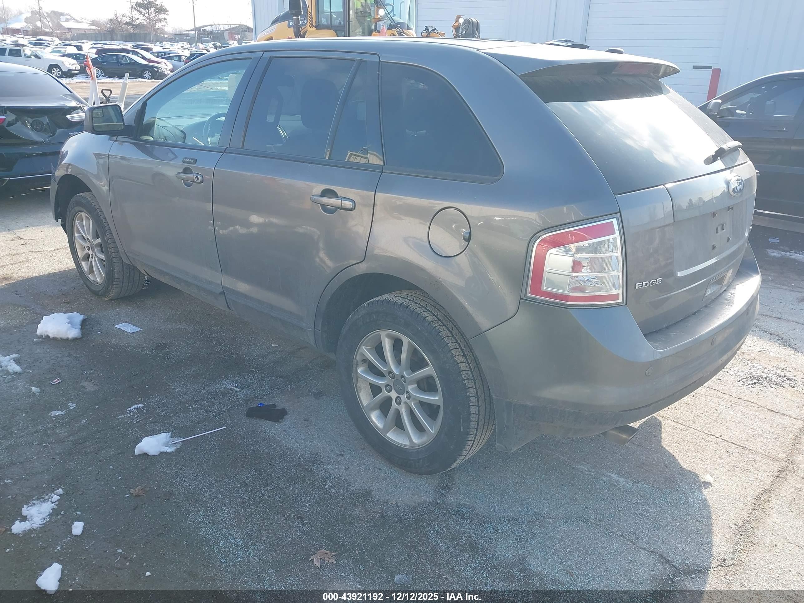 FORD EDGE image 3